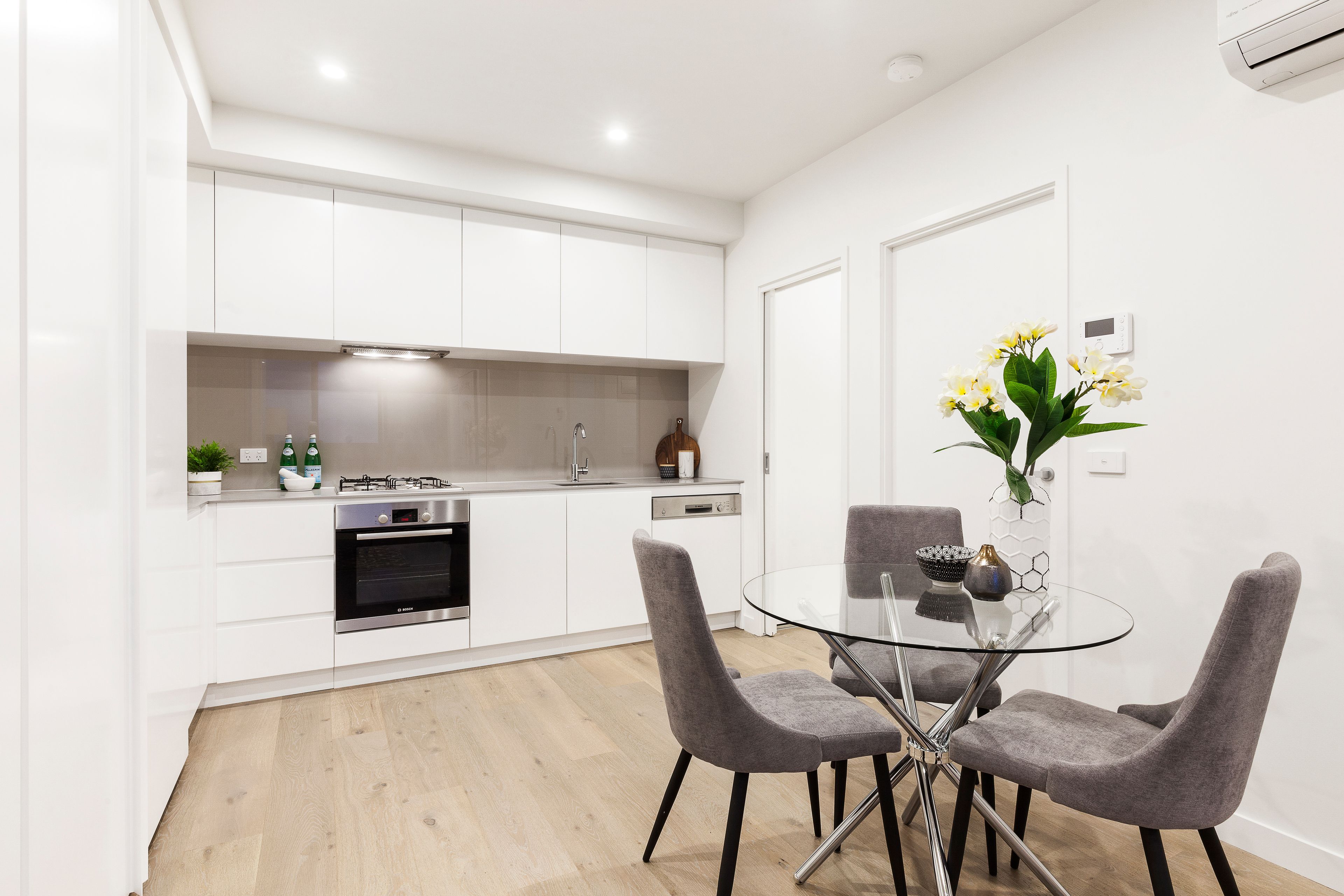 901/89 Gladstone Street, South Melbourne, VIC 3205
