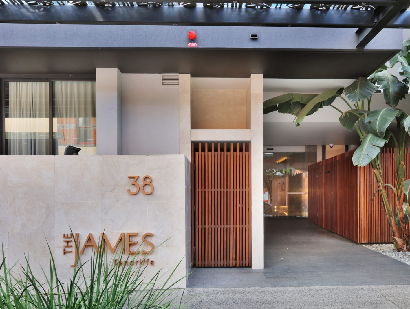 38 Helen Street, Teneriffe QLD 4005
