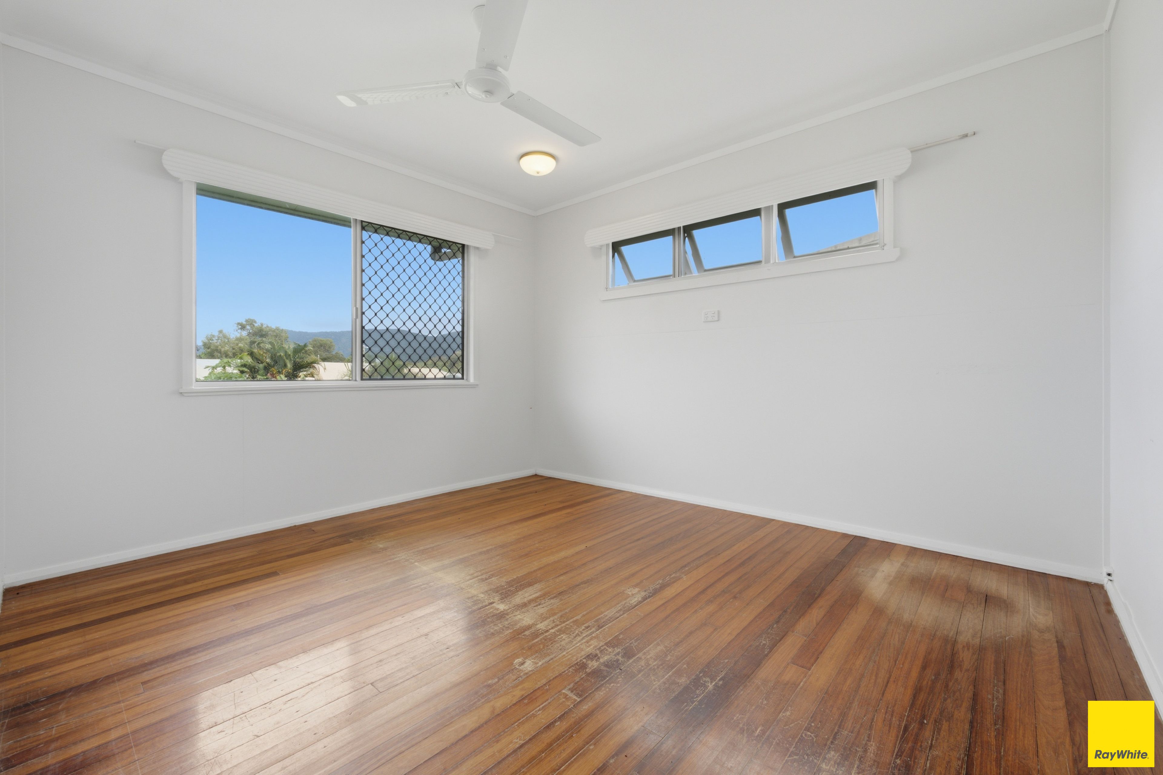 105 Hoare Street — photo 11 of 25