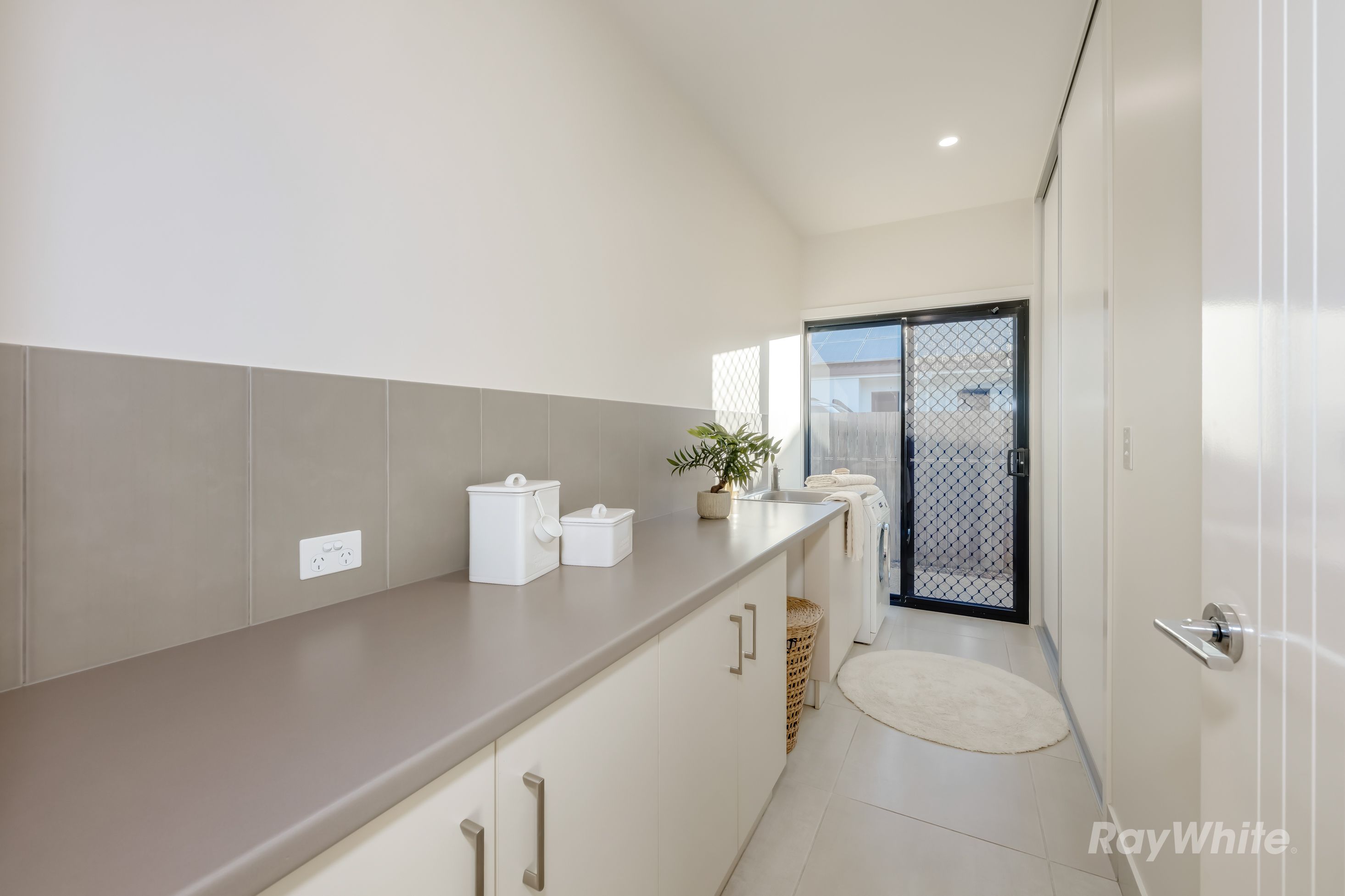 7 Altivole Drive — photo 29 of 30