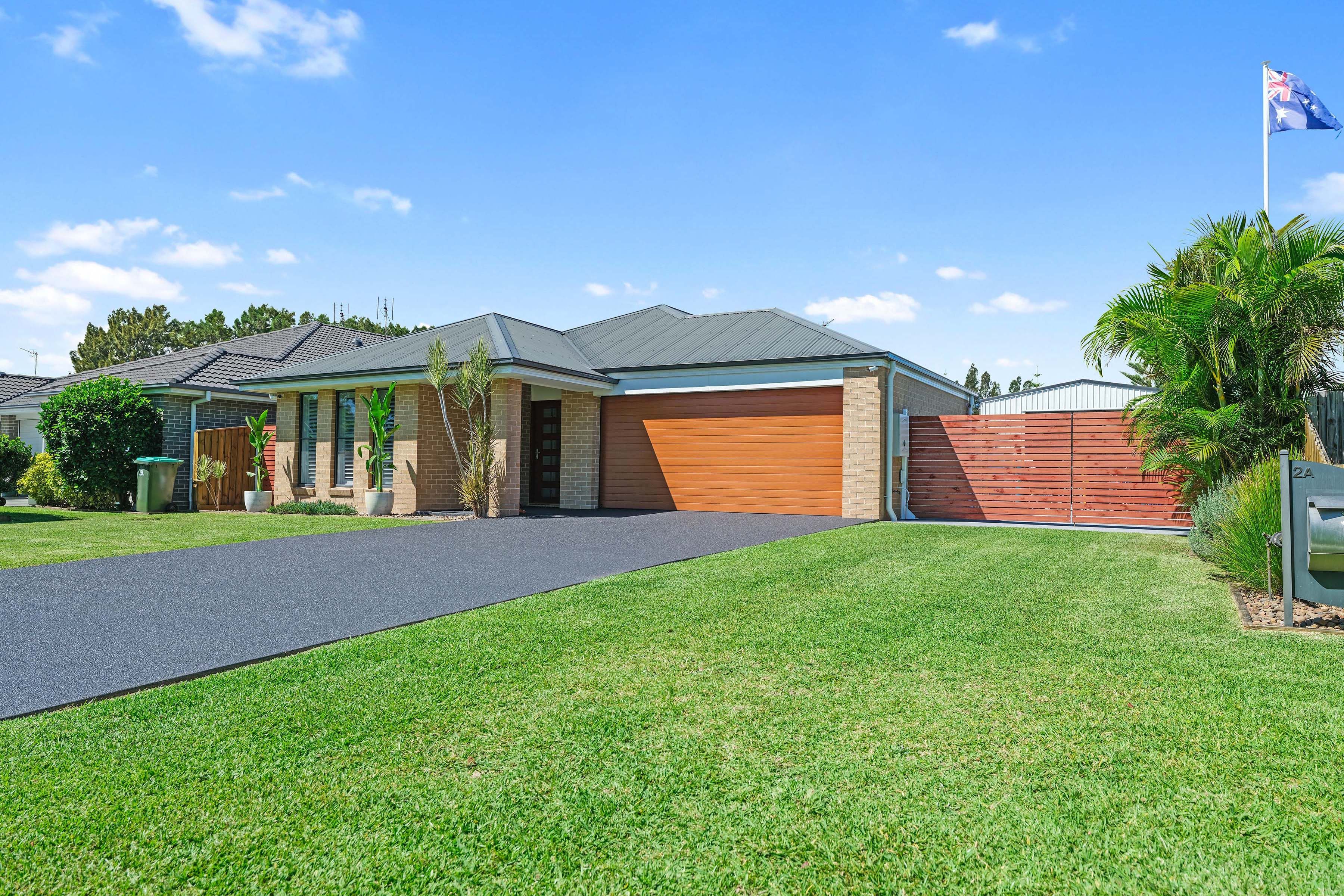 2a Brittania Drive, Tanilba Bay, NSW 2319