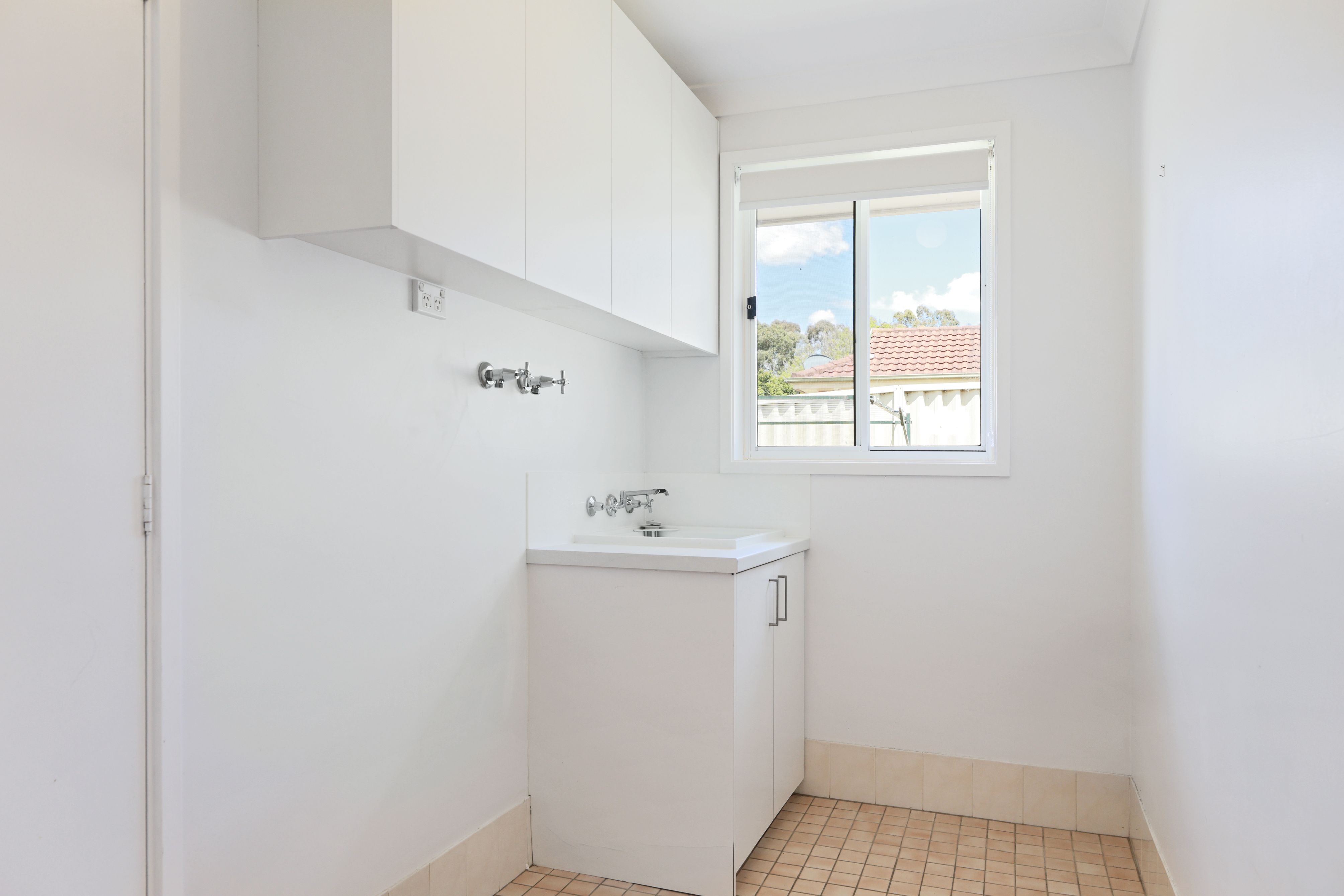 3 Rosea Place — photo 10 of 12