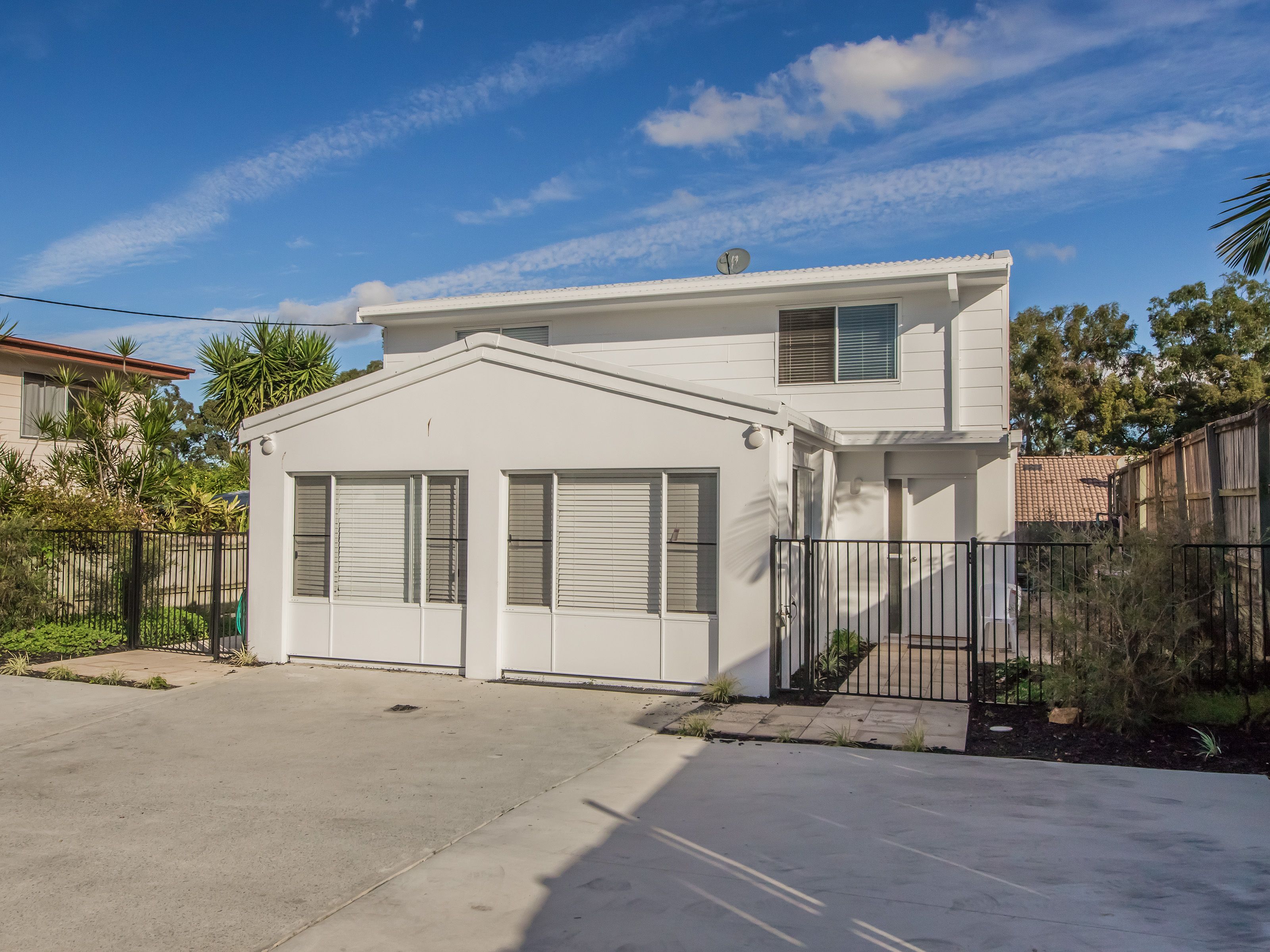 248 Central Street, Labrador, QLD 4215