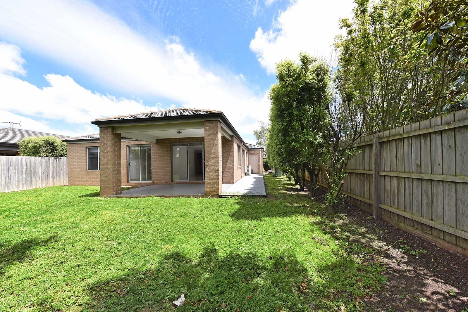 9 Lancelot Crescent, Lancefield, VIC 3435