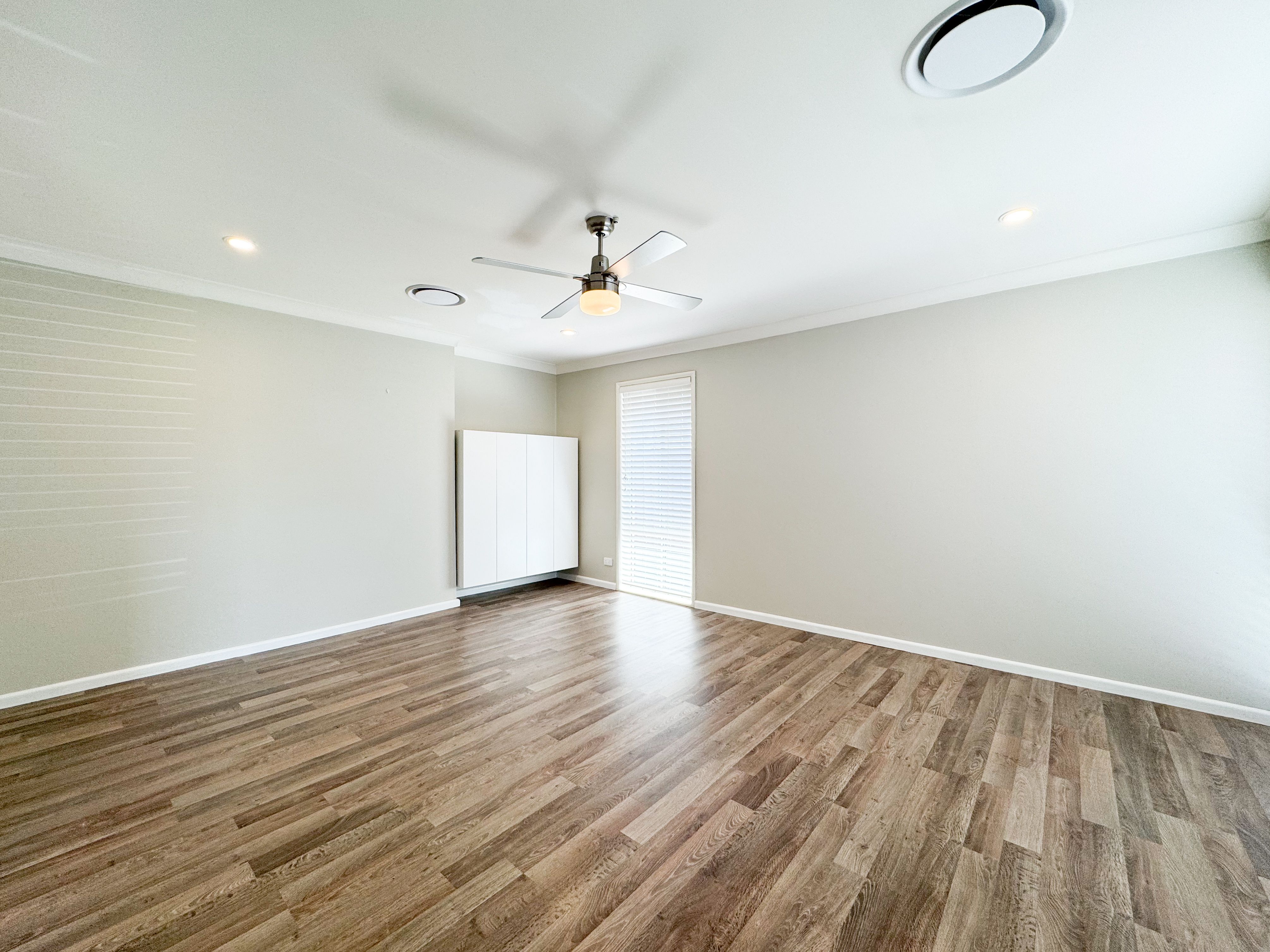 73 Warburton Crescent, Werrington County, NSW 2747