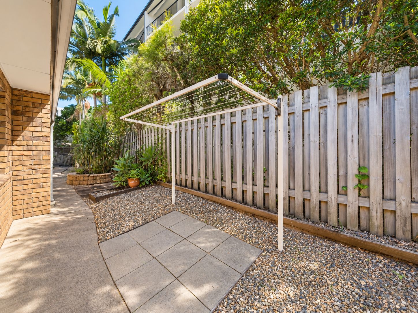 6/1 Rock Street — photo 14 of 17