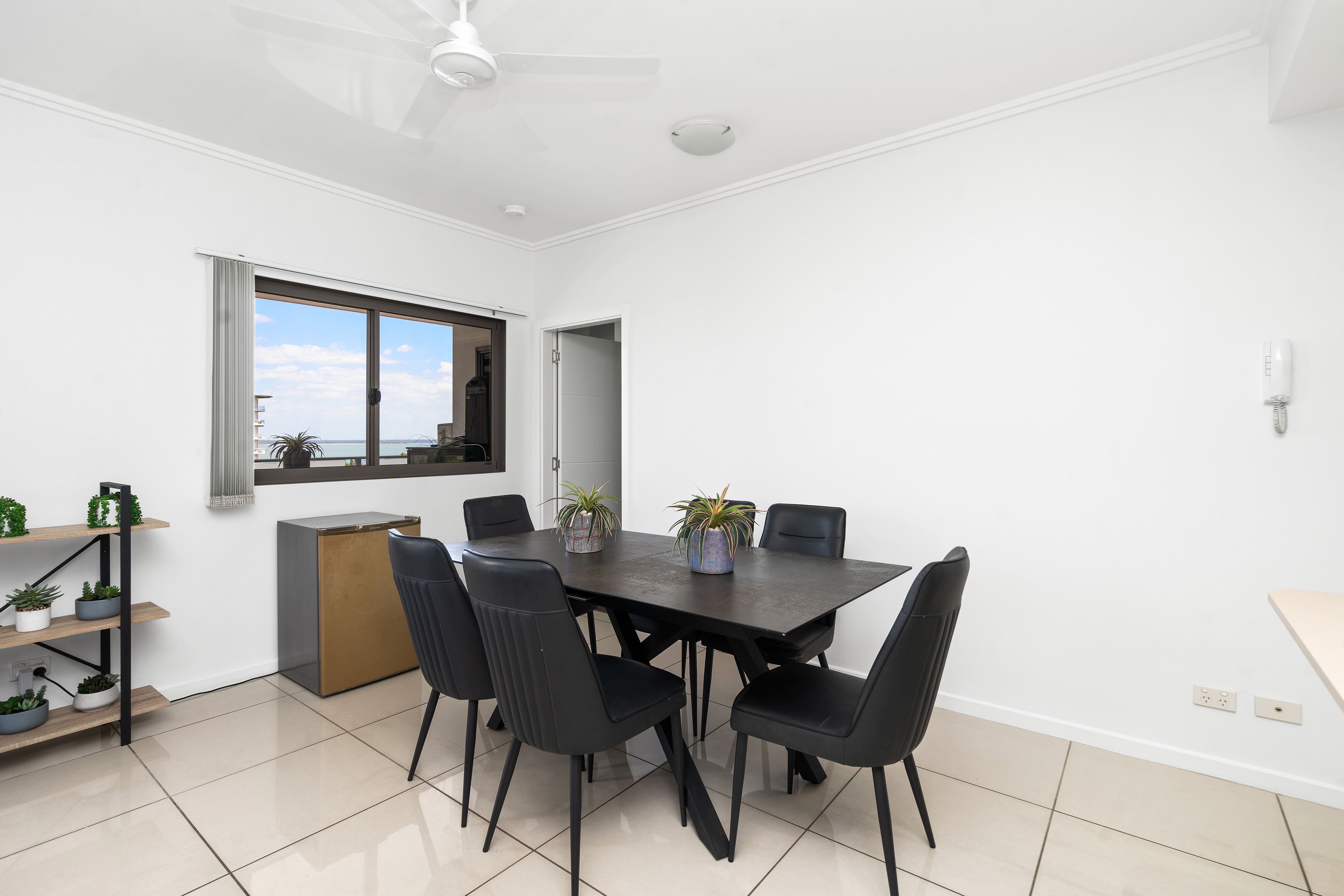 19/108 Mitchell Street — photo 6 of 17