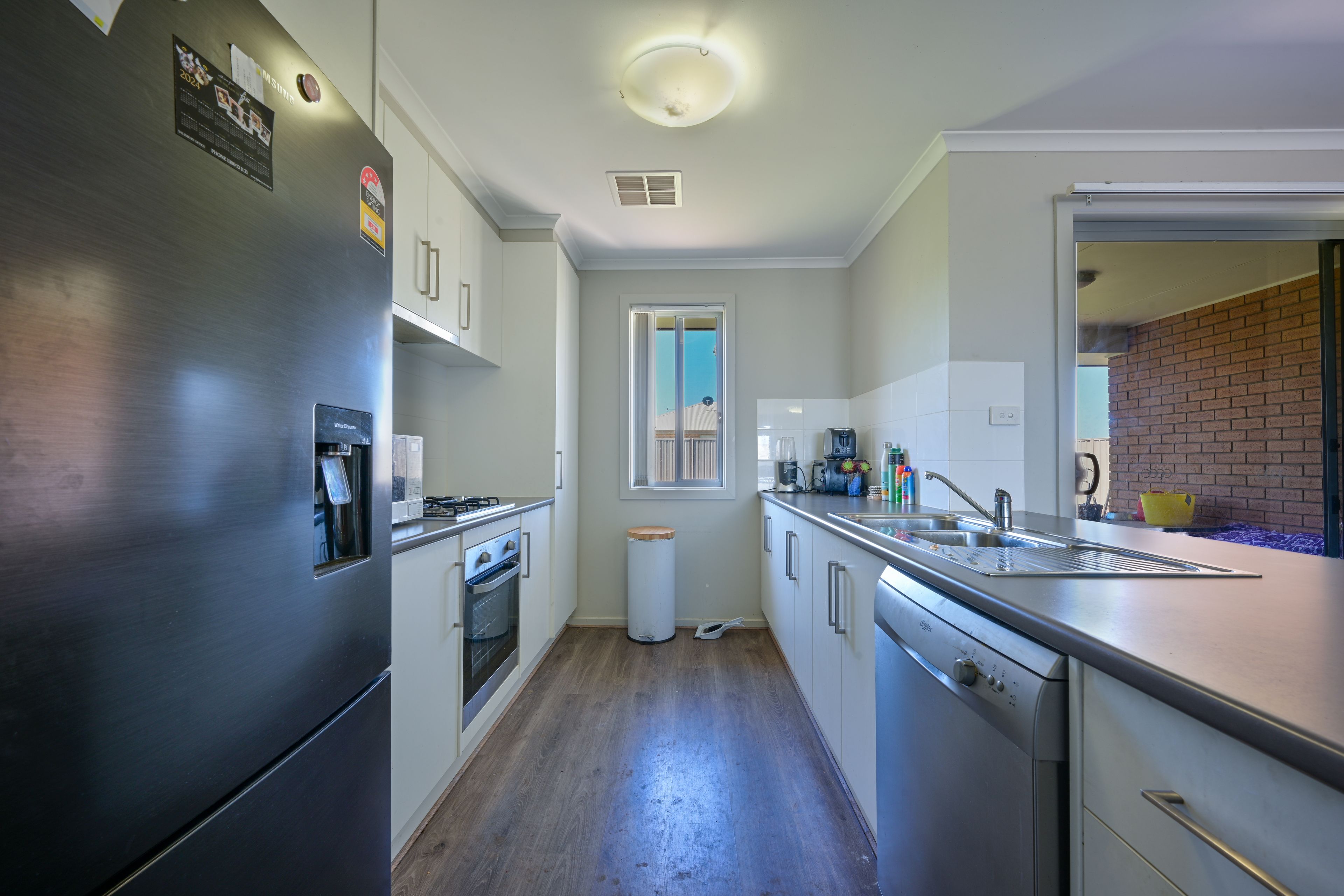 26 Mcinness Street — photo 4 of 12