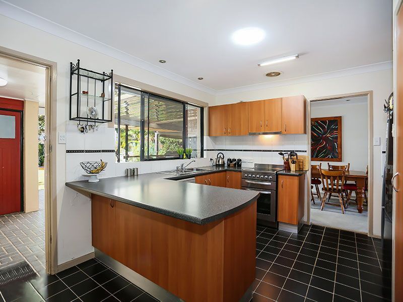 33 Cremin Street, Upper Mount Gravatt, QLD 4122