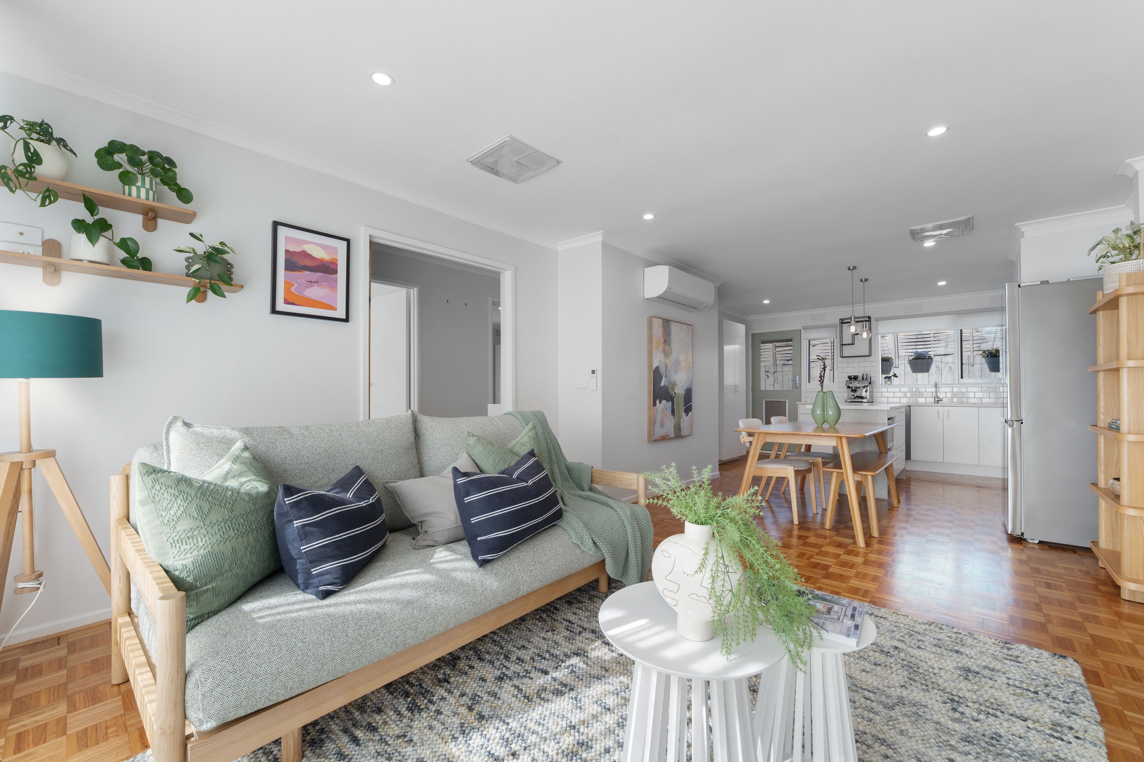 8/38 Eden Street — photo 3 of 13