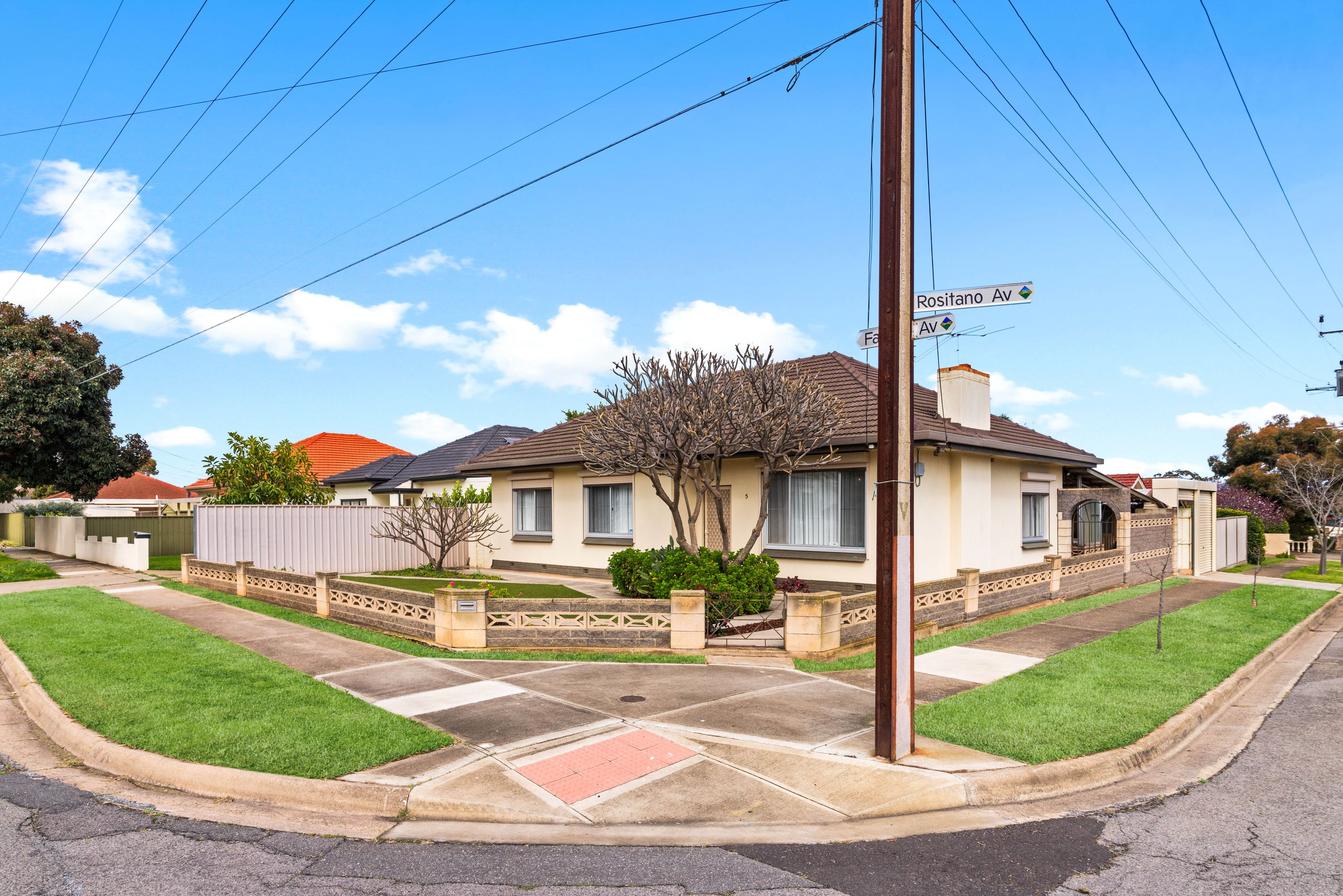 5 Falkirk Avenue, Seaton, SA 5023