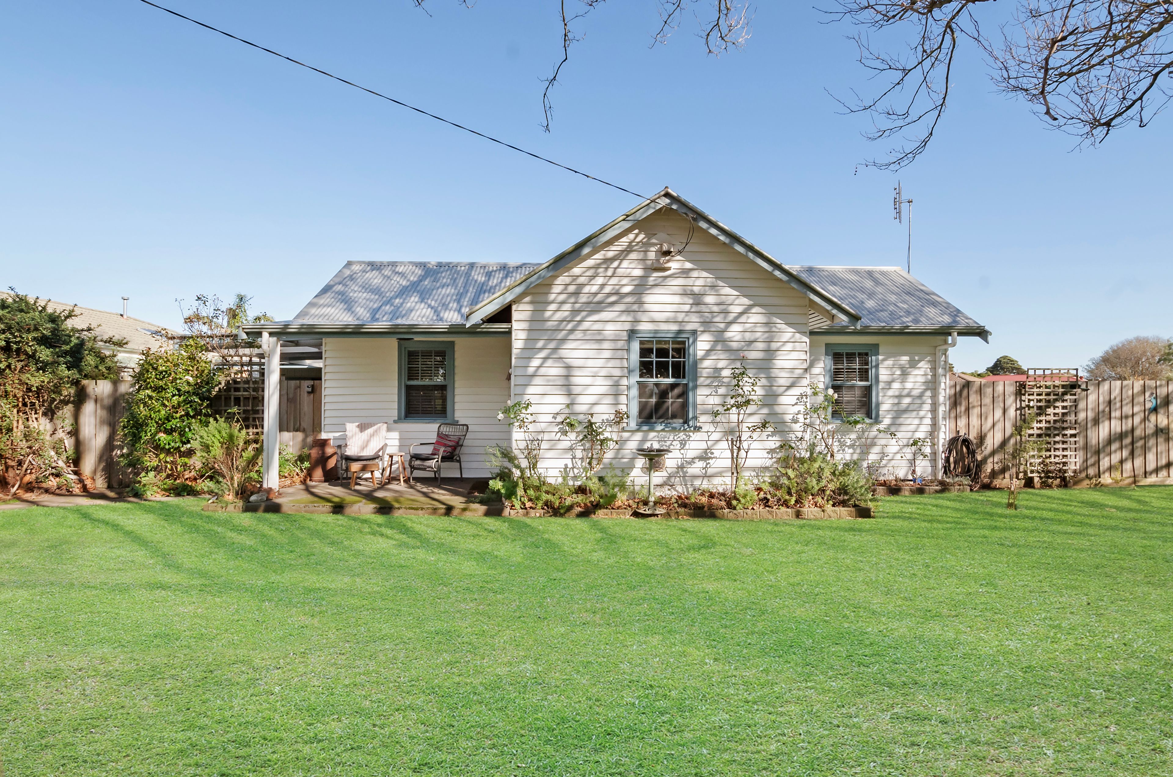 11 Bourke Avenue, Koroit VIC 3282