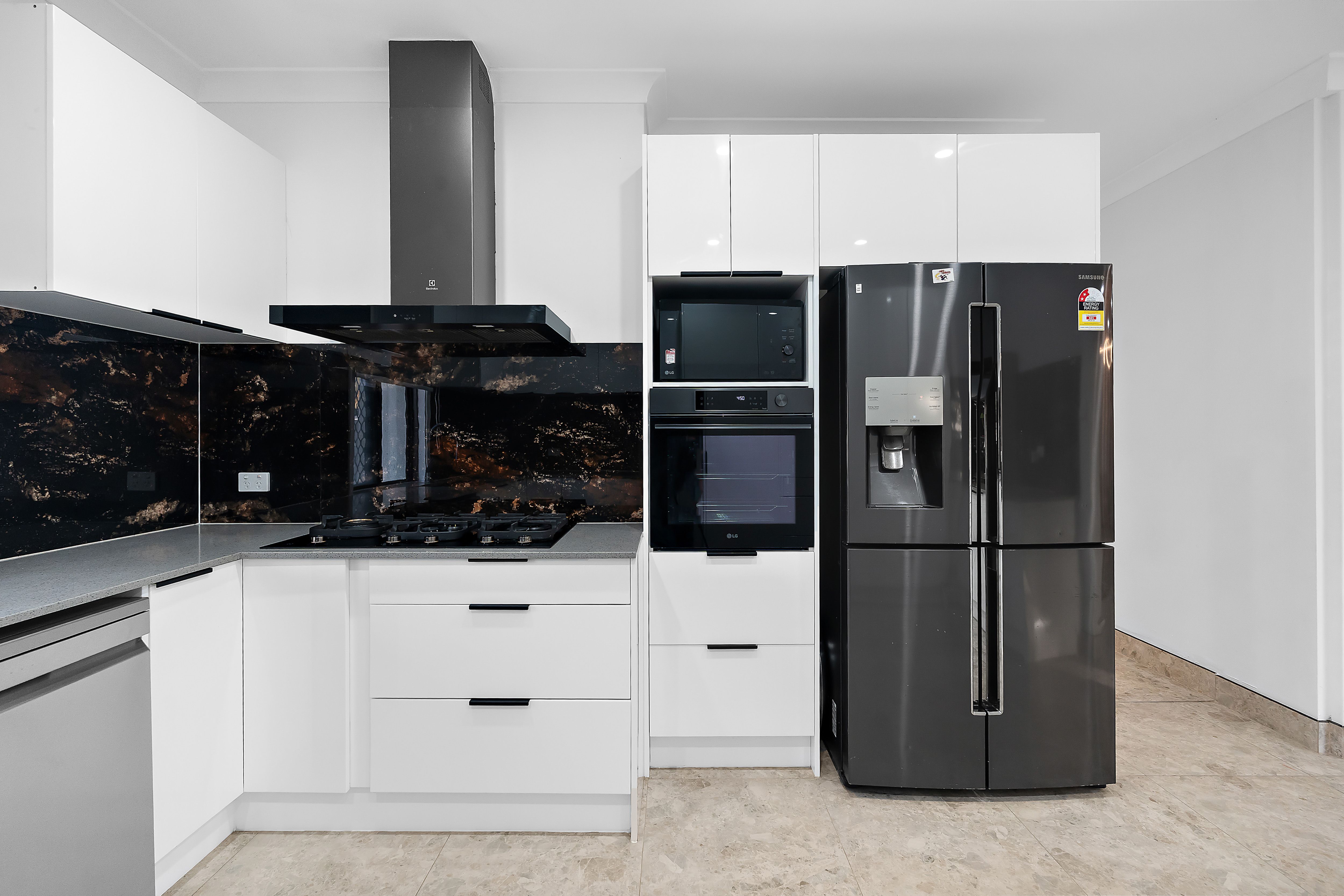 30 Wollaston Avenue — photo 3 of 20