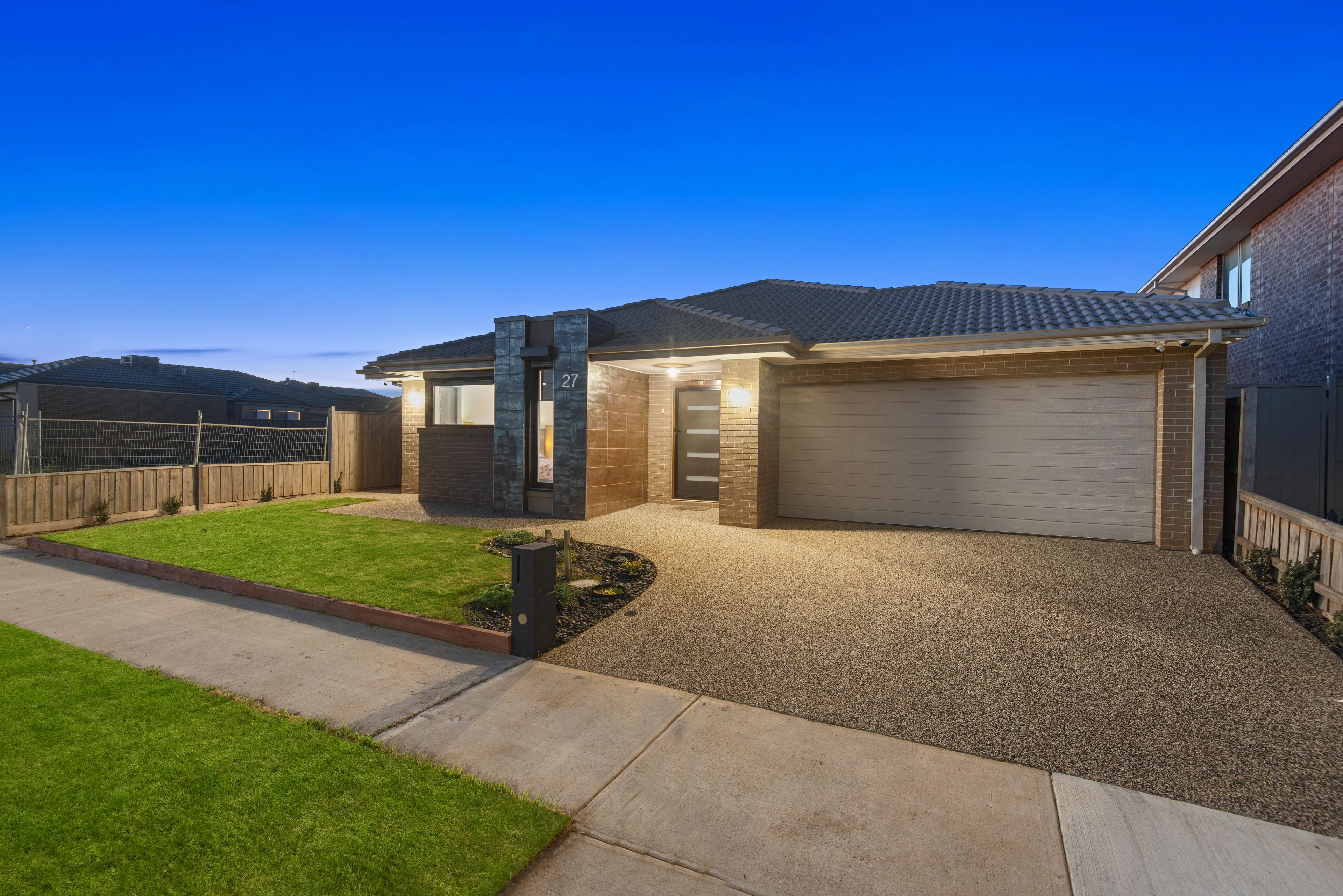 27 Woolshed Drive, Truganina, VIC 3029