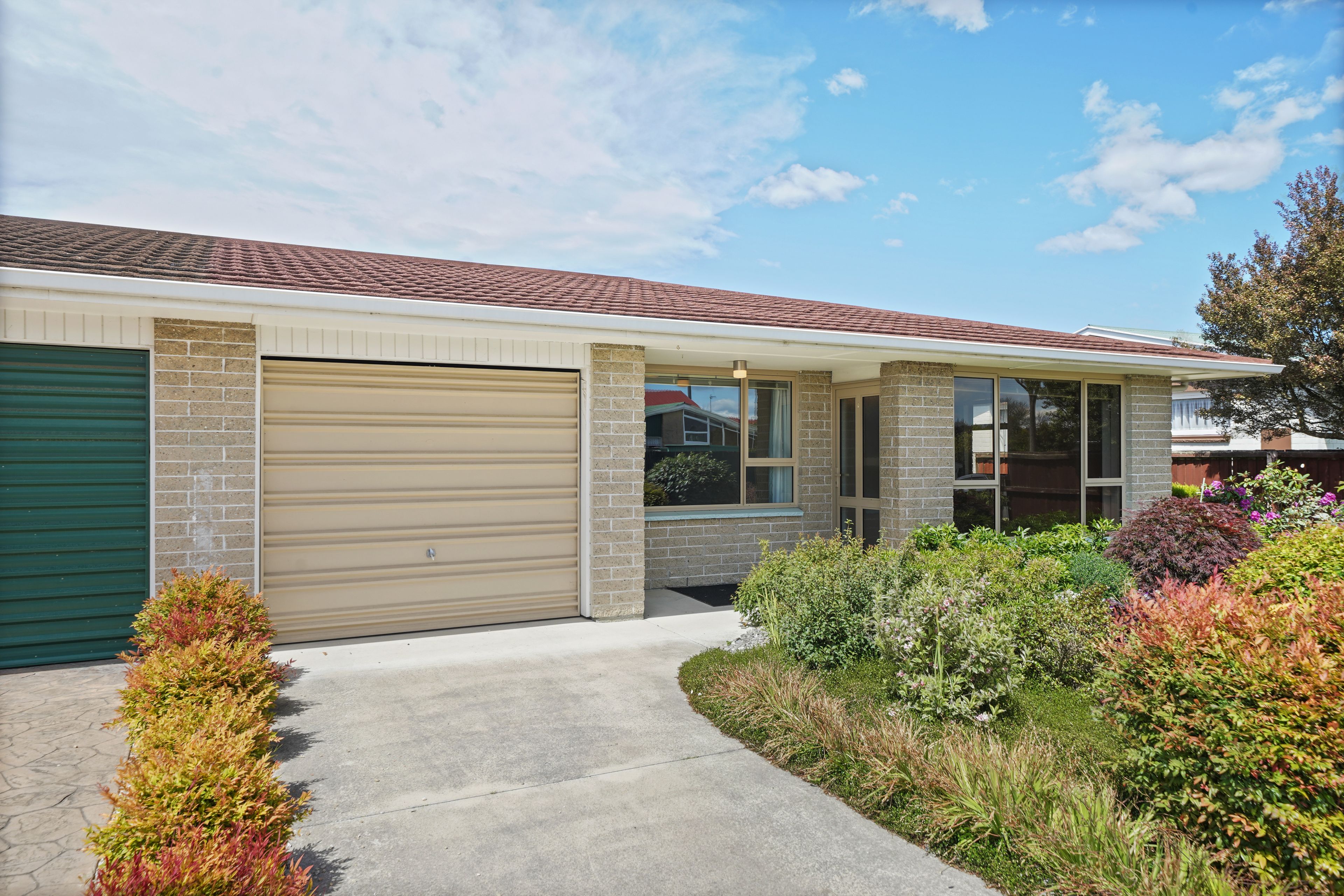 2/5 Player Place, Shirley, Christchurch City