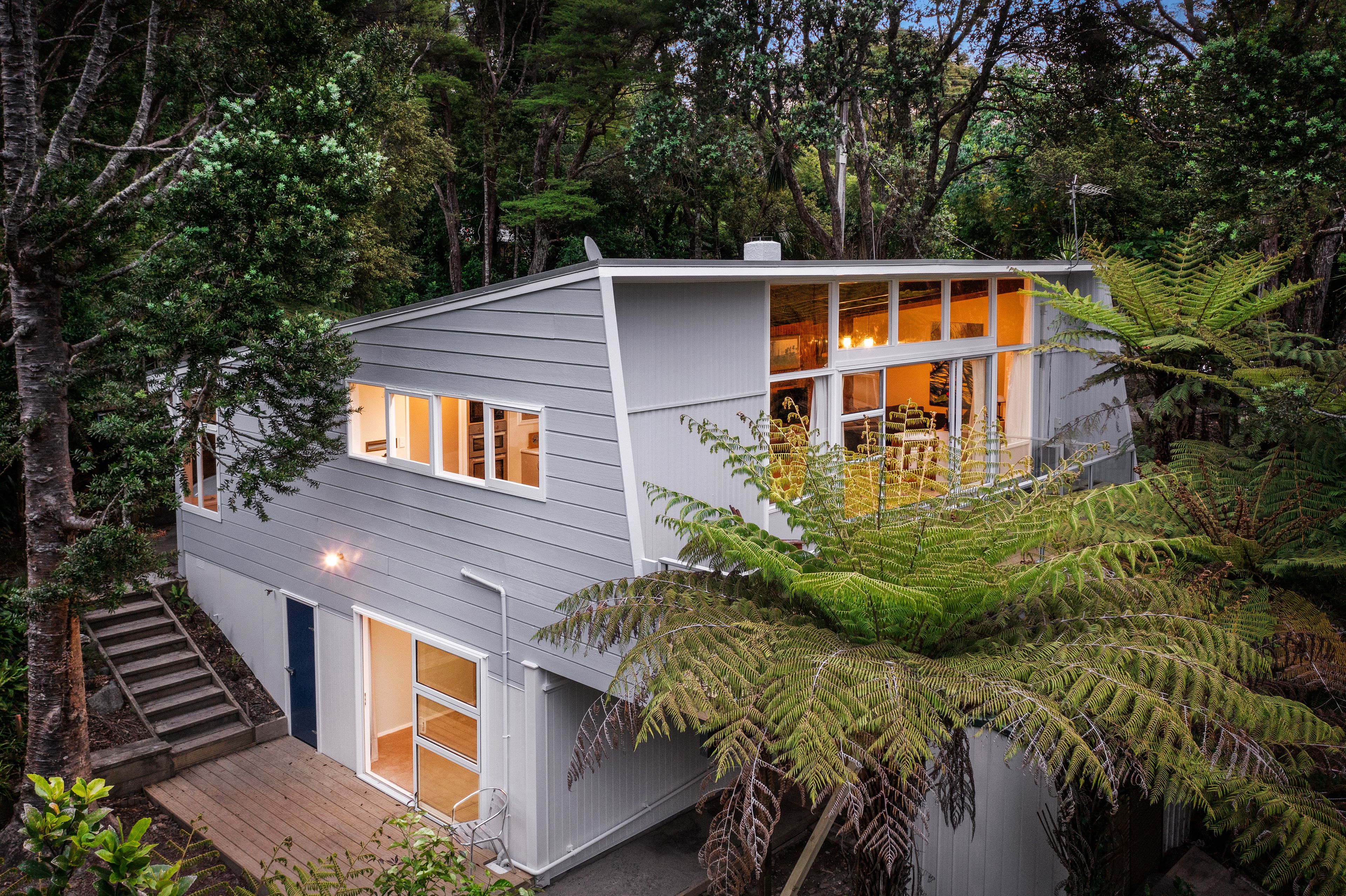186 Atkinson Road, Titirangi, Waitakere City 0604 - Sold House - Ray ...