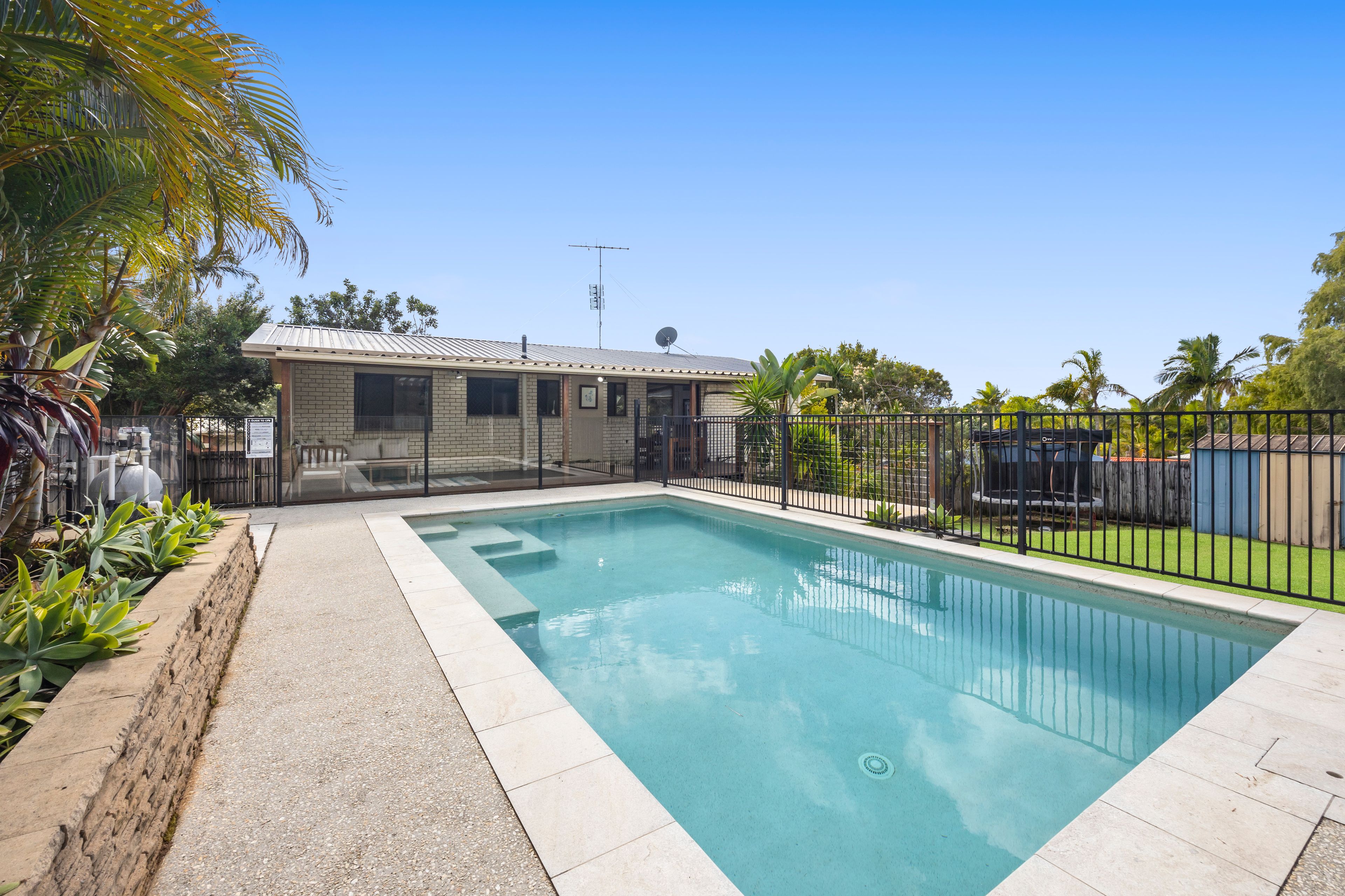 6 Whistler Street, Bli Bli QLD 4560