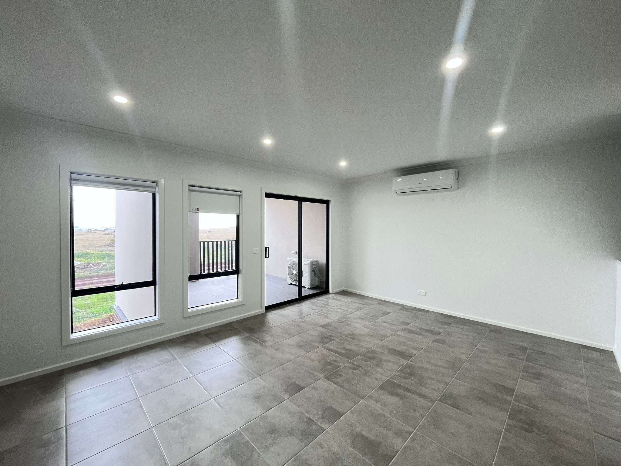 63 MESSARA Walk, Truganina, VIC 3029