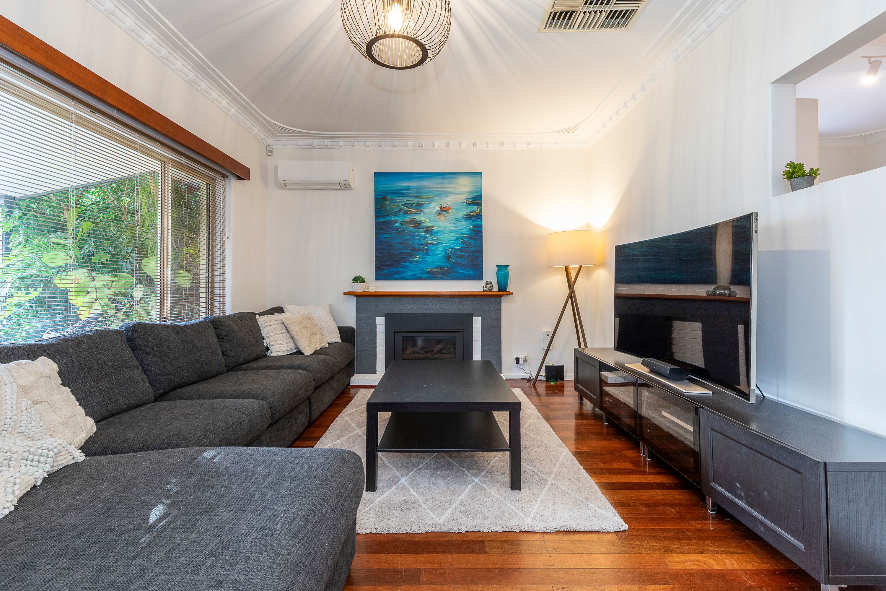 84 Shakespeare Street — photo from Ray White Inner North