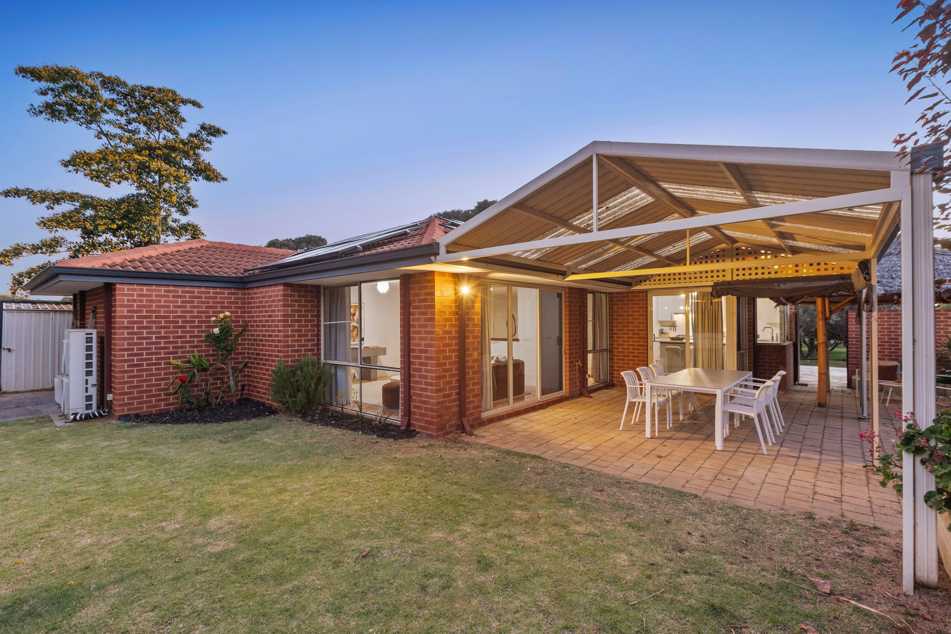 75 Wahroonga Way — photo 26 of 30