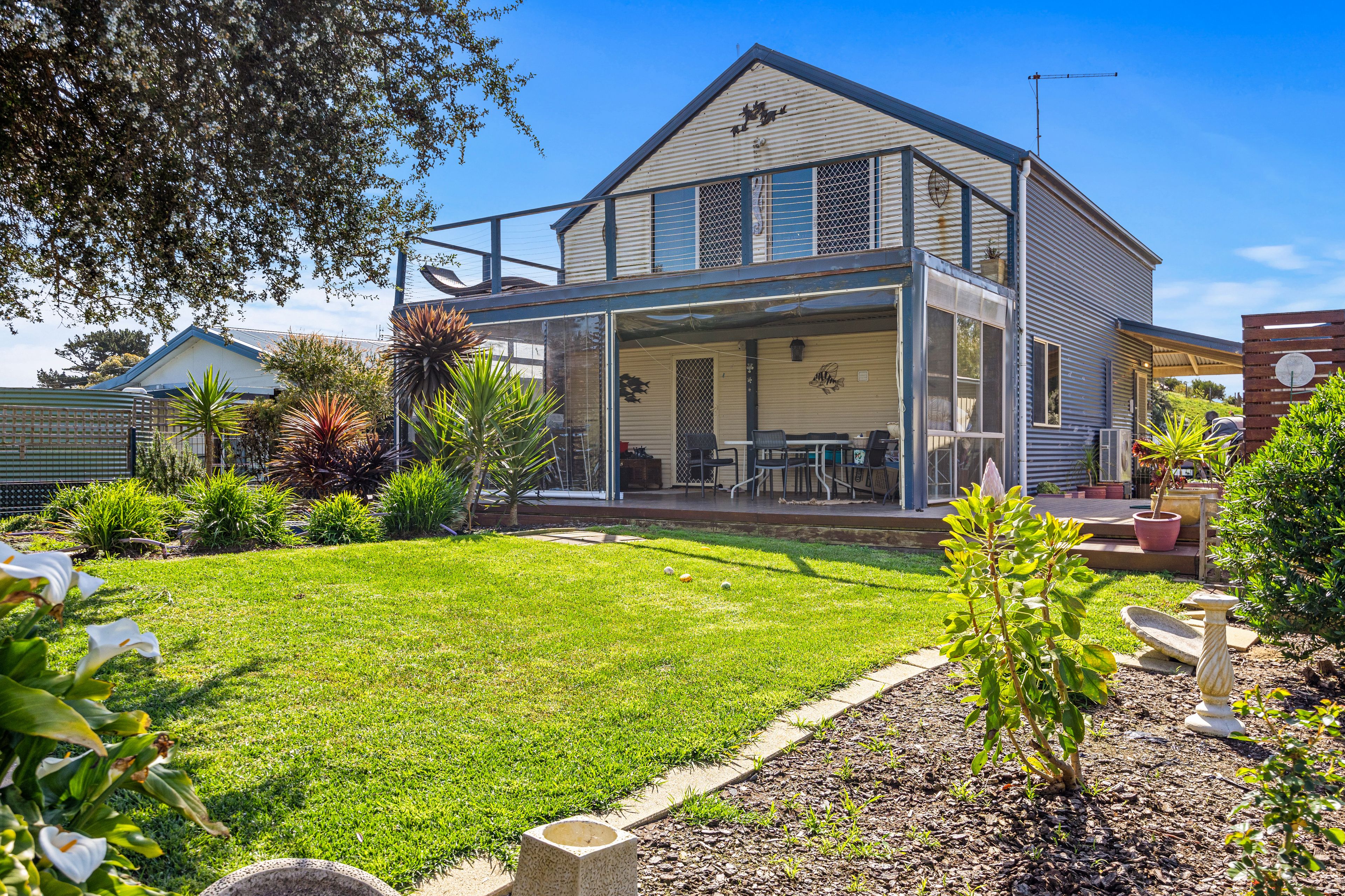 12 Louis Road, Venus Bay, VIC 3956