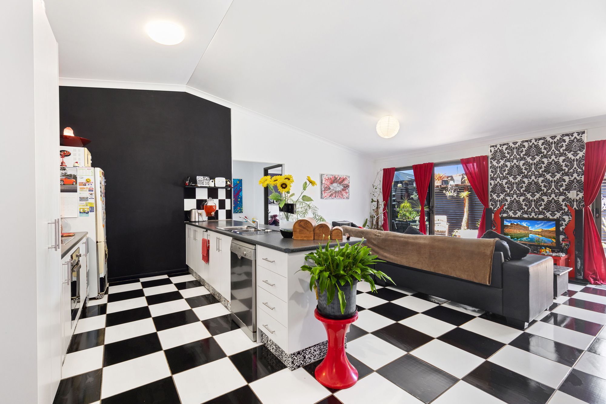 31 Blue Water Road, Booral, QLD 4655
