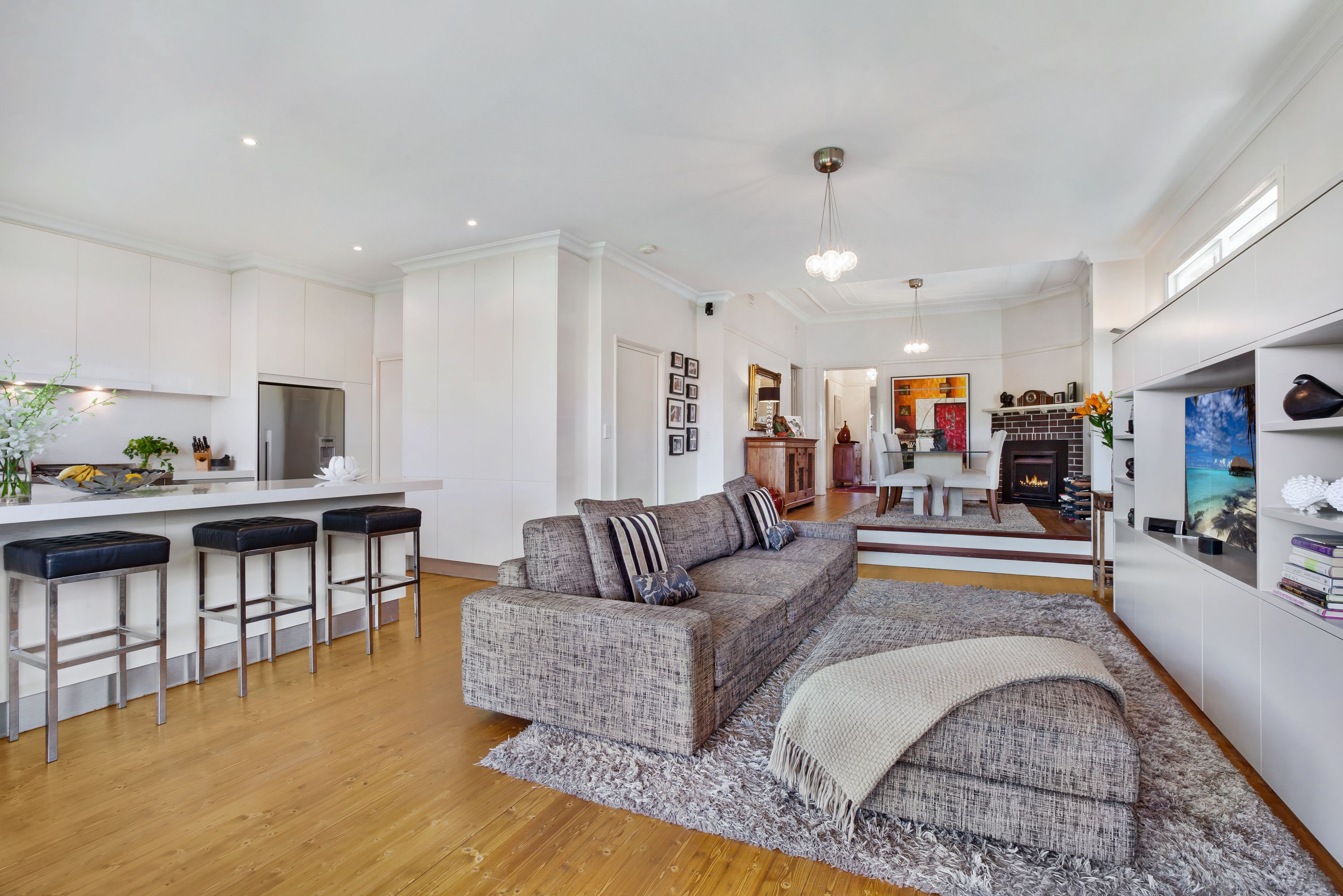 303 Lyons Road, Russell Lea, NSW 2046