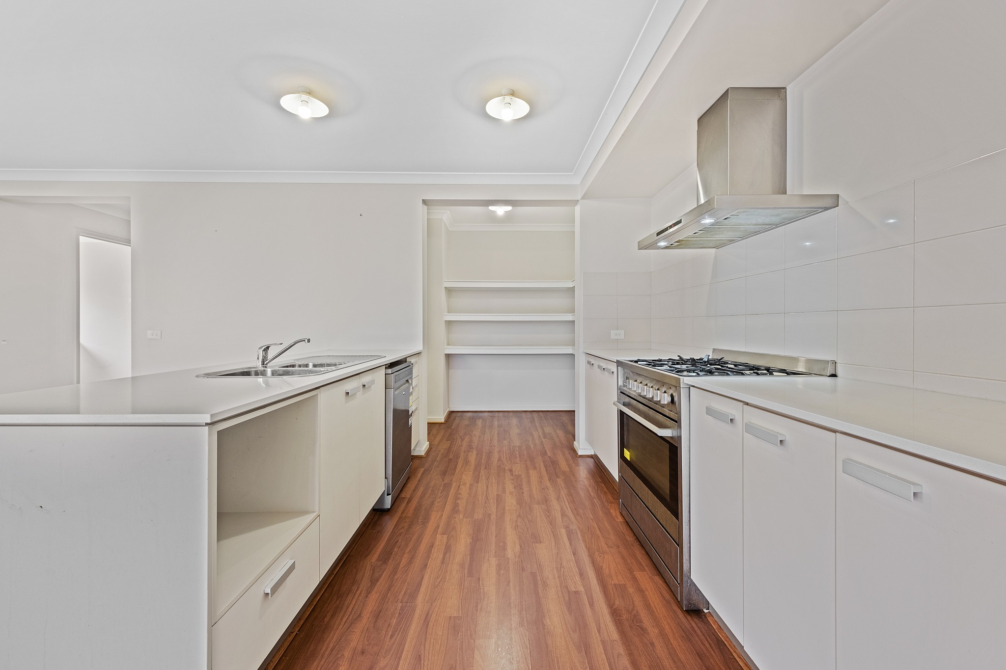 4 Symons Street, Cranbourne East, VIC 3977