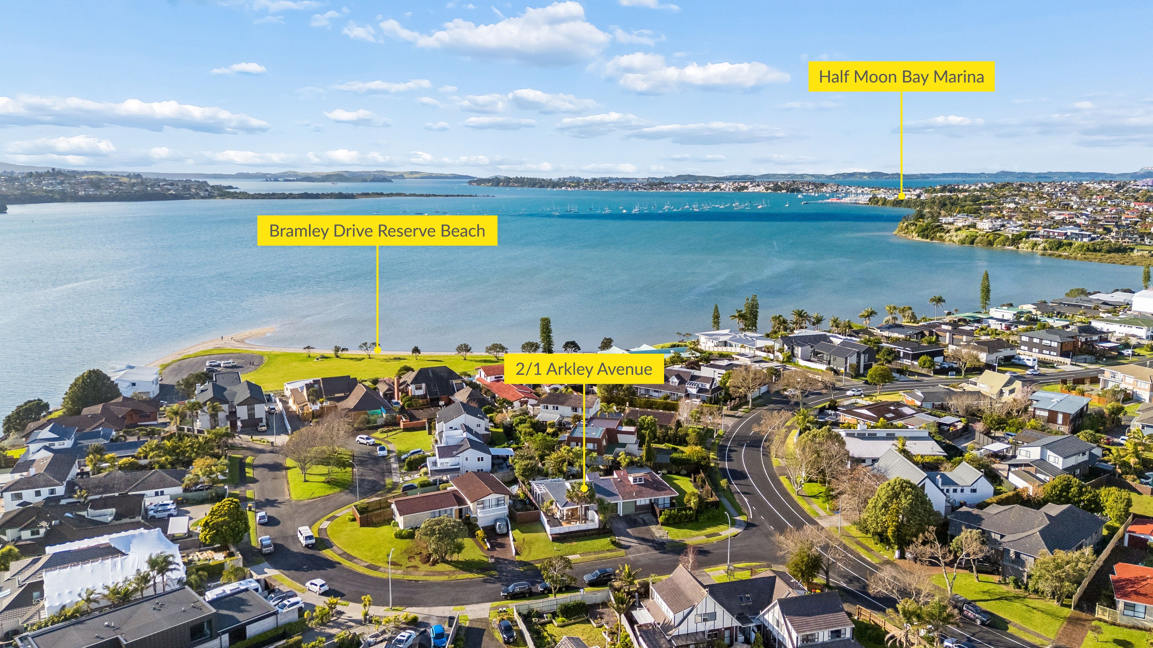 2/1 Arkley Avenue, Farm Cove, Manukau City