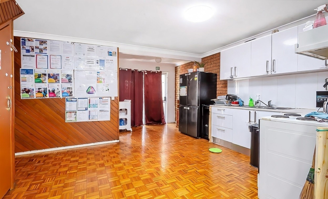 12/18 Defiance Road, Logan Central, QLD 4114