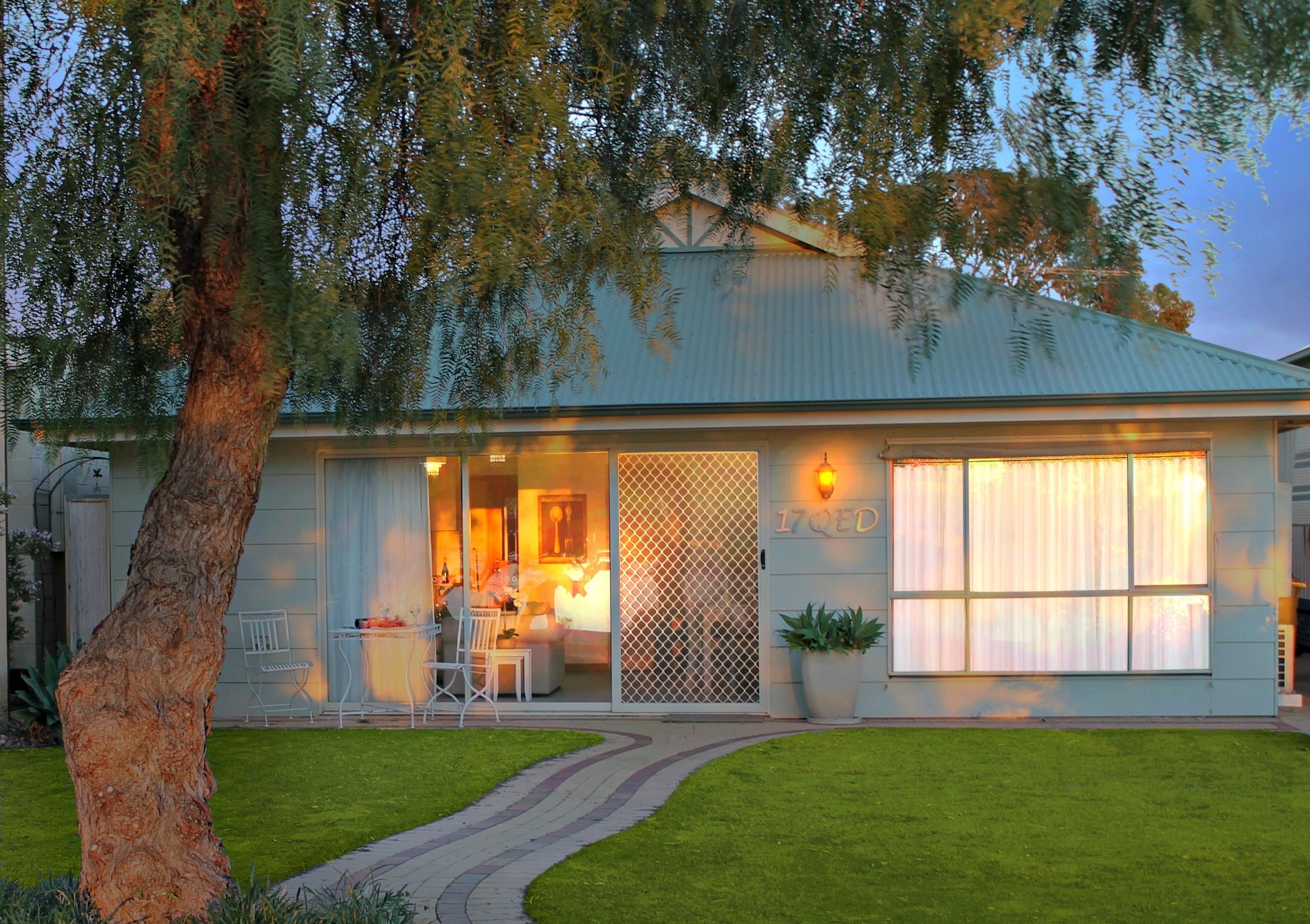 17 Queen Elizabeth Drive, Barmera, SA 5345