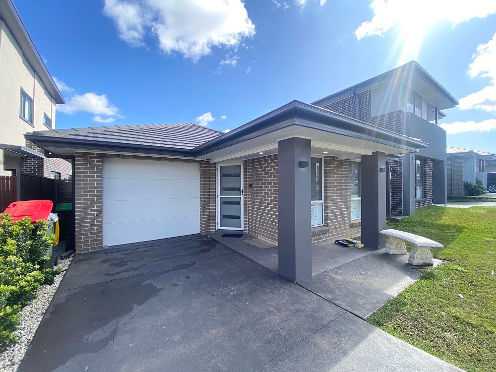 76 Power Ridge, Oran Park, NSW 2570