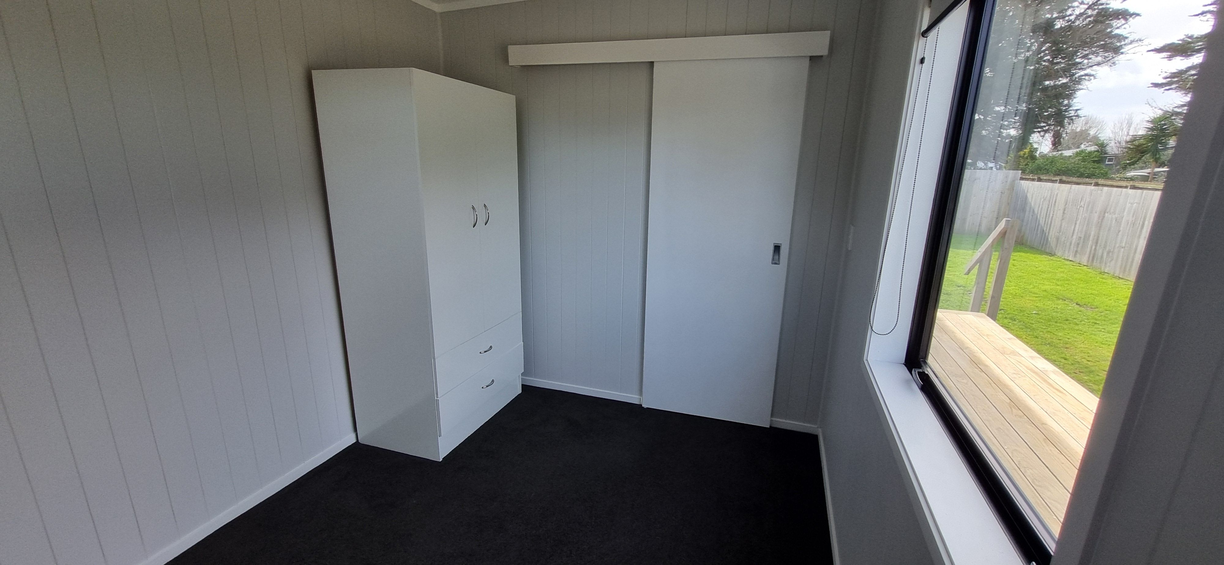 Beachlands, 3 Bedrooms 4