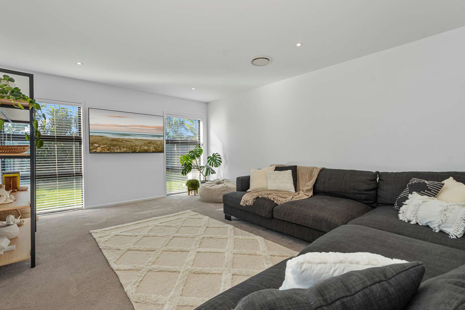 8 Senecio Way photo 13