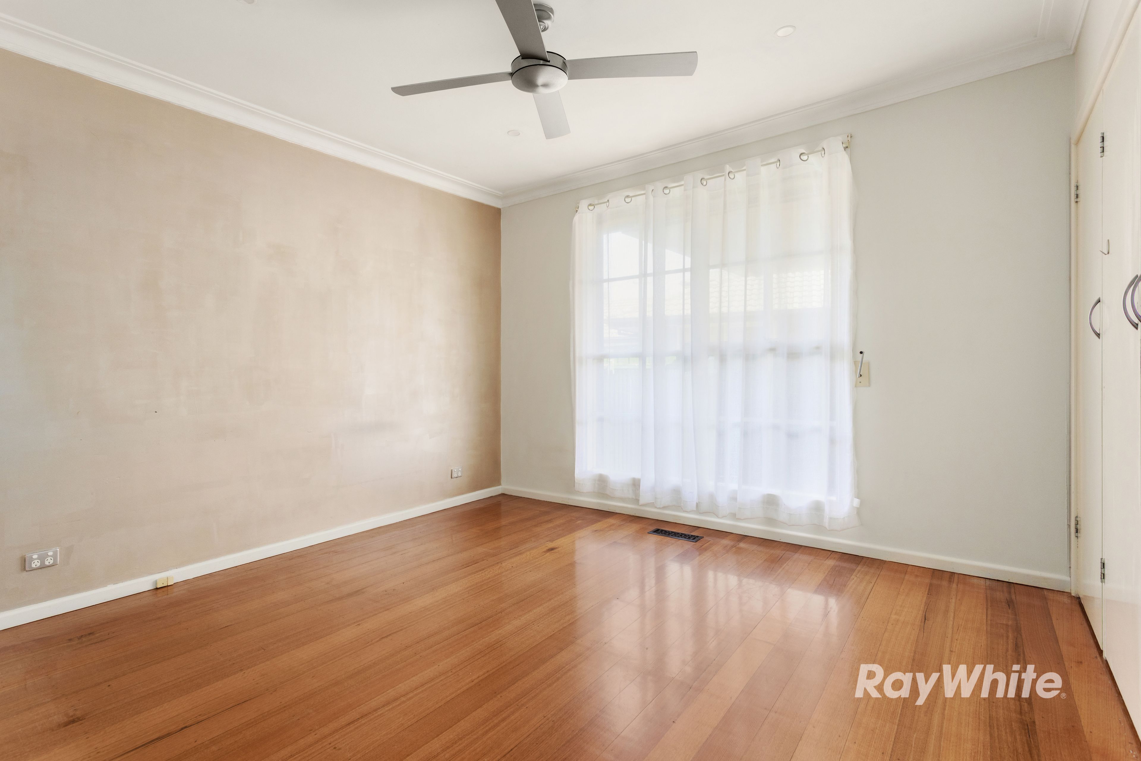 30 Abercrombie Street — photo 5 of 8
