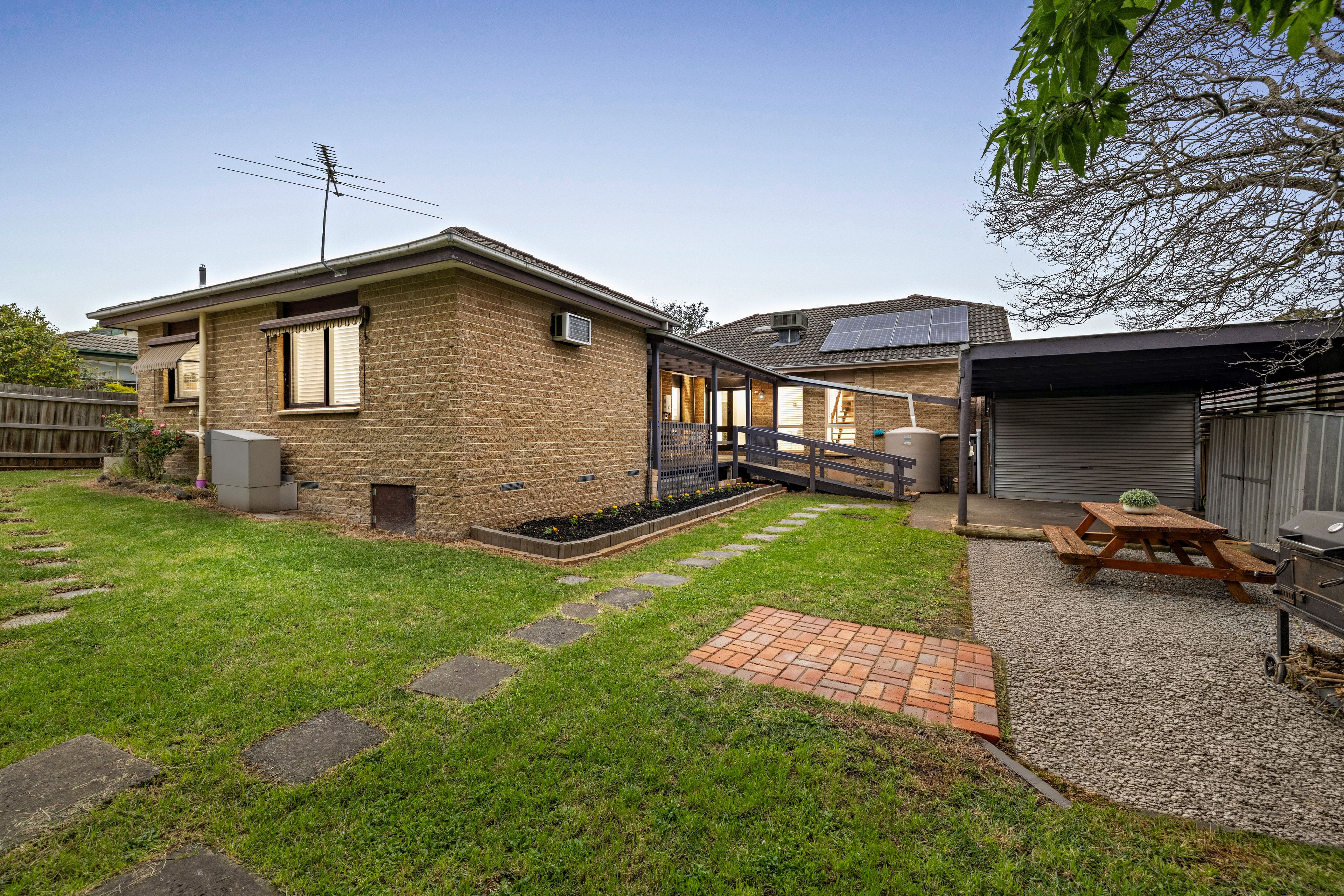 1 Halley Road — photo 20 of 24
