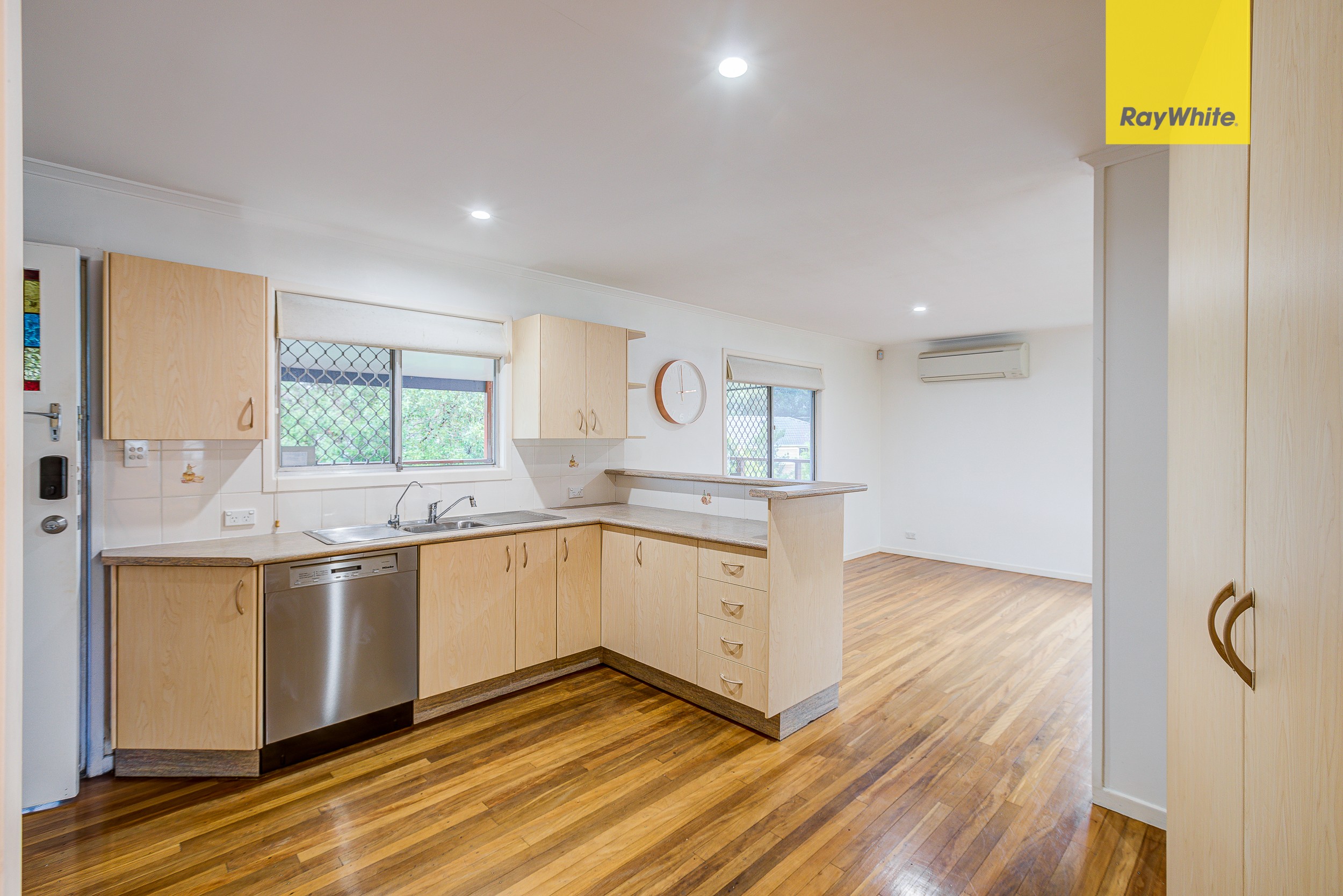 27 Grout Street, Macgregor, QLD 4109