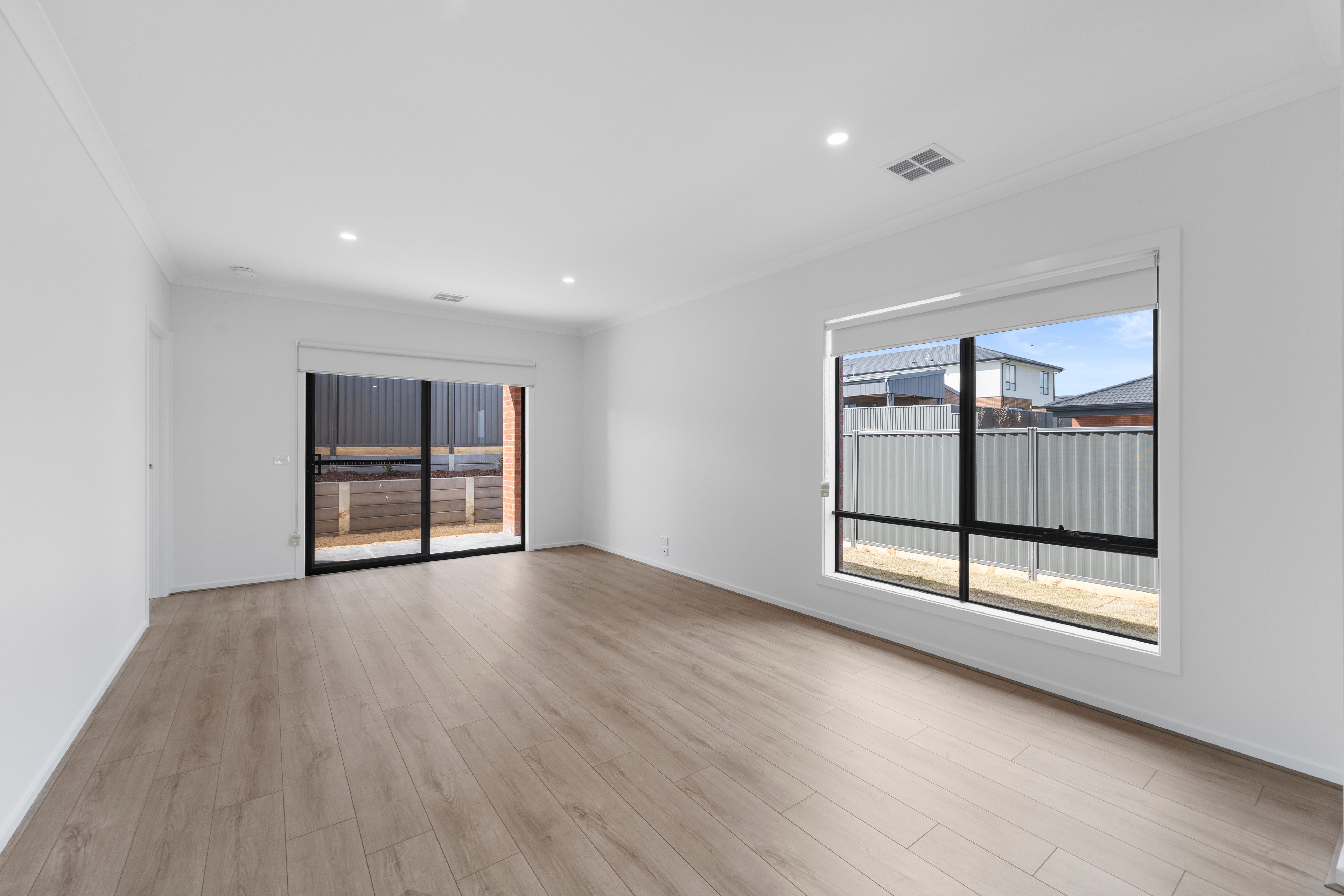 46 Hutchinson Drive, Lucas, VIC 3350