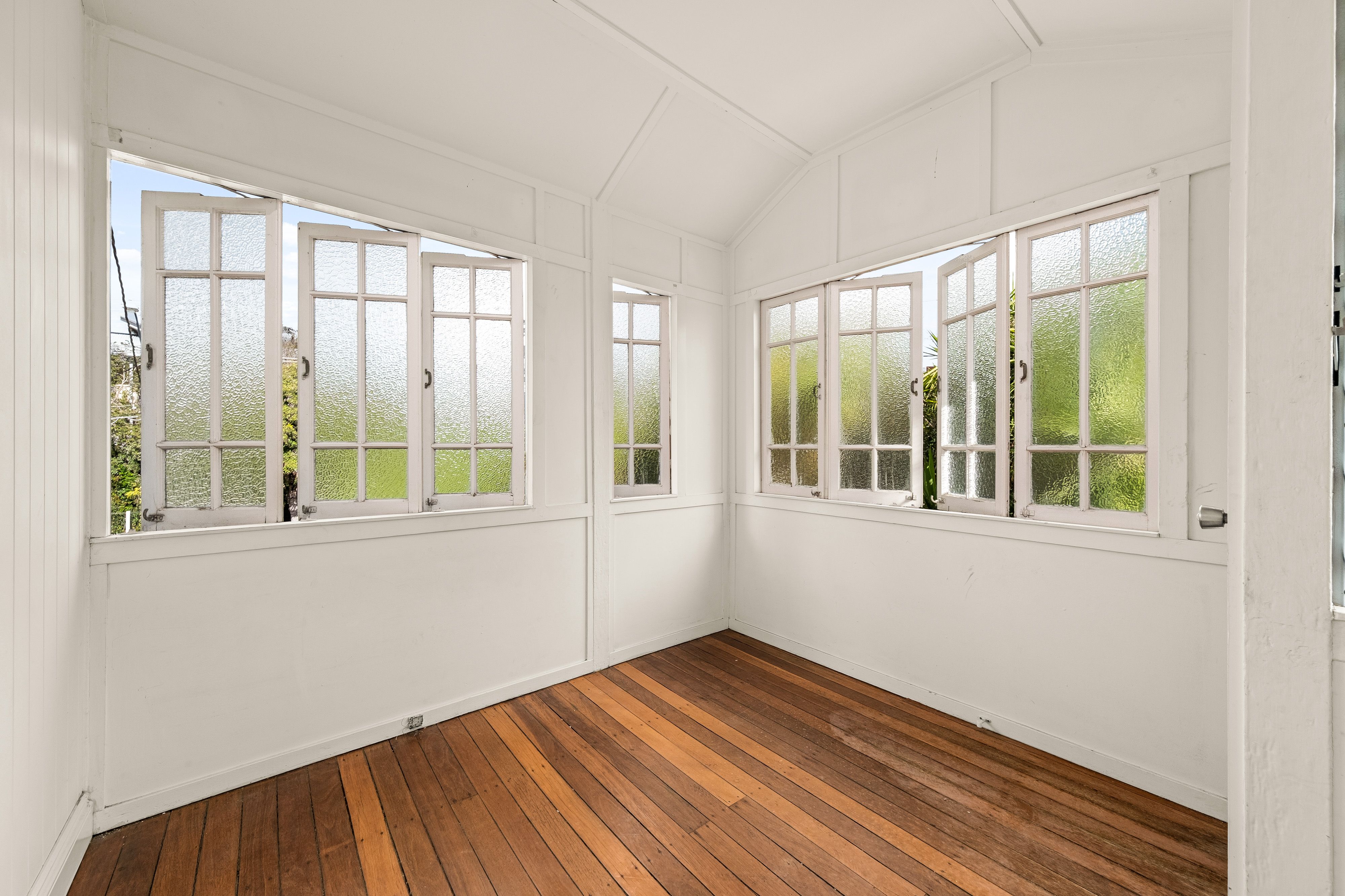 2 Bayliss Street — photo 10 of 21