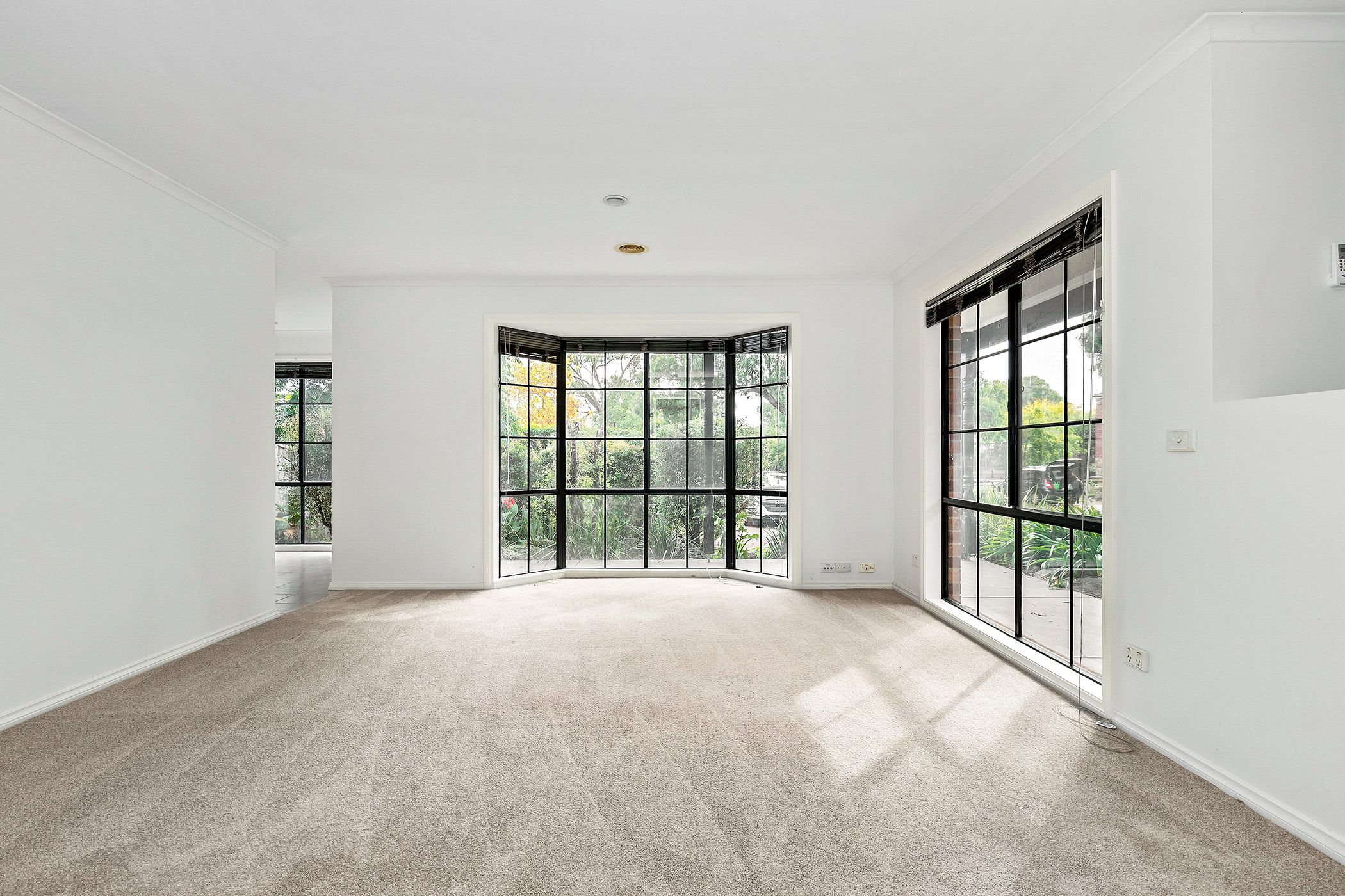 18 Manorwoods Drive, Frankston, VIC 3199