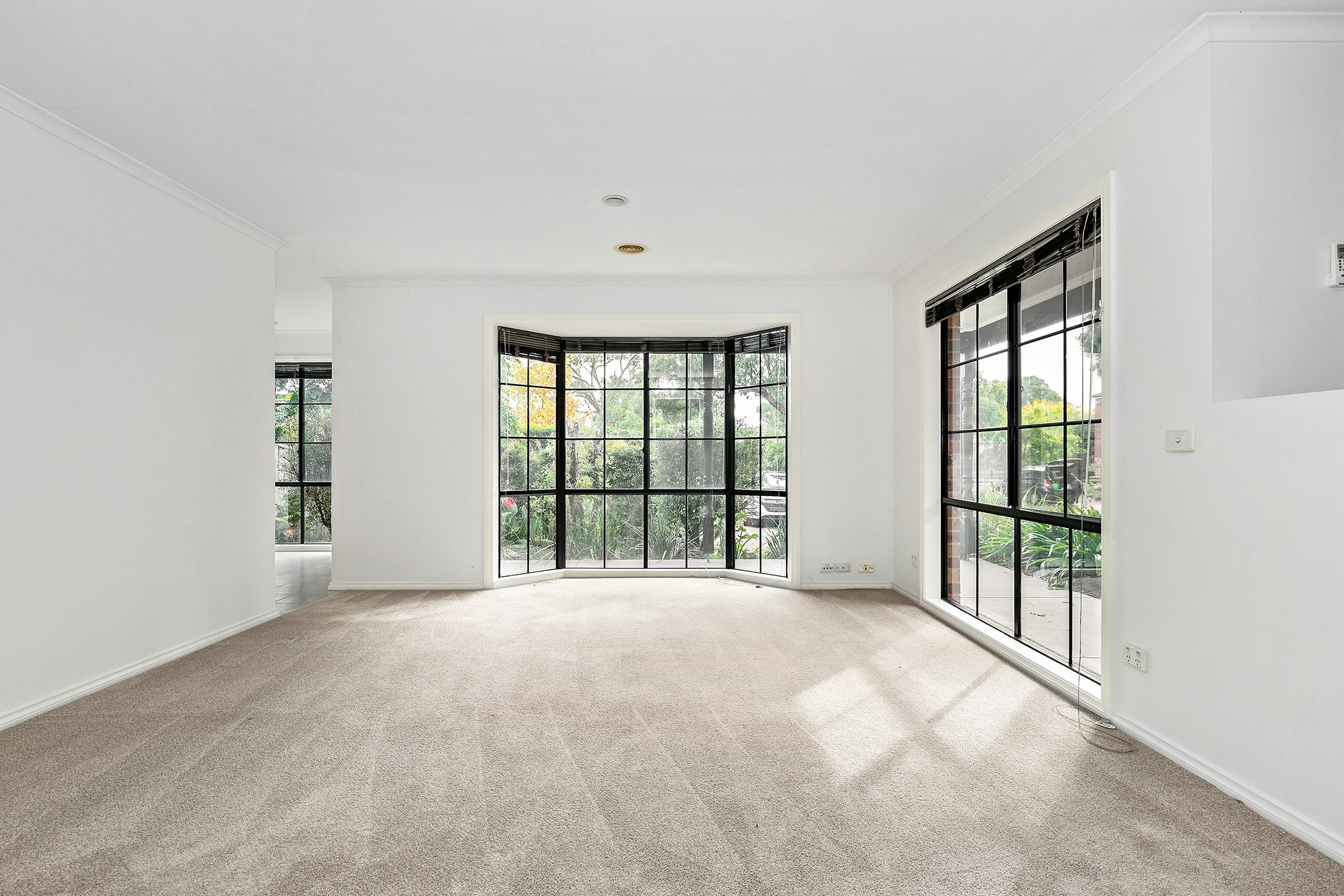 18 Manorwoods Drive, Frankston, VIC 3199