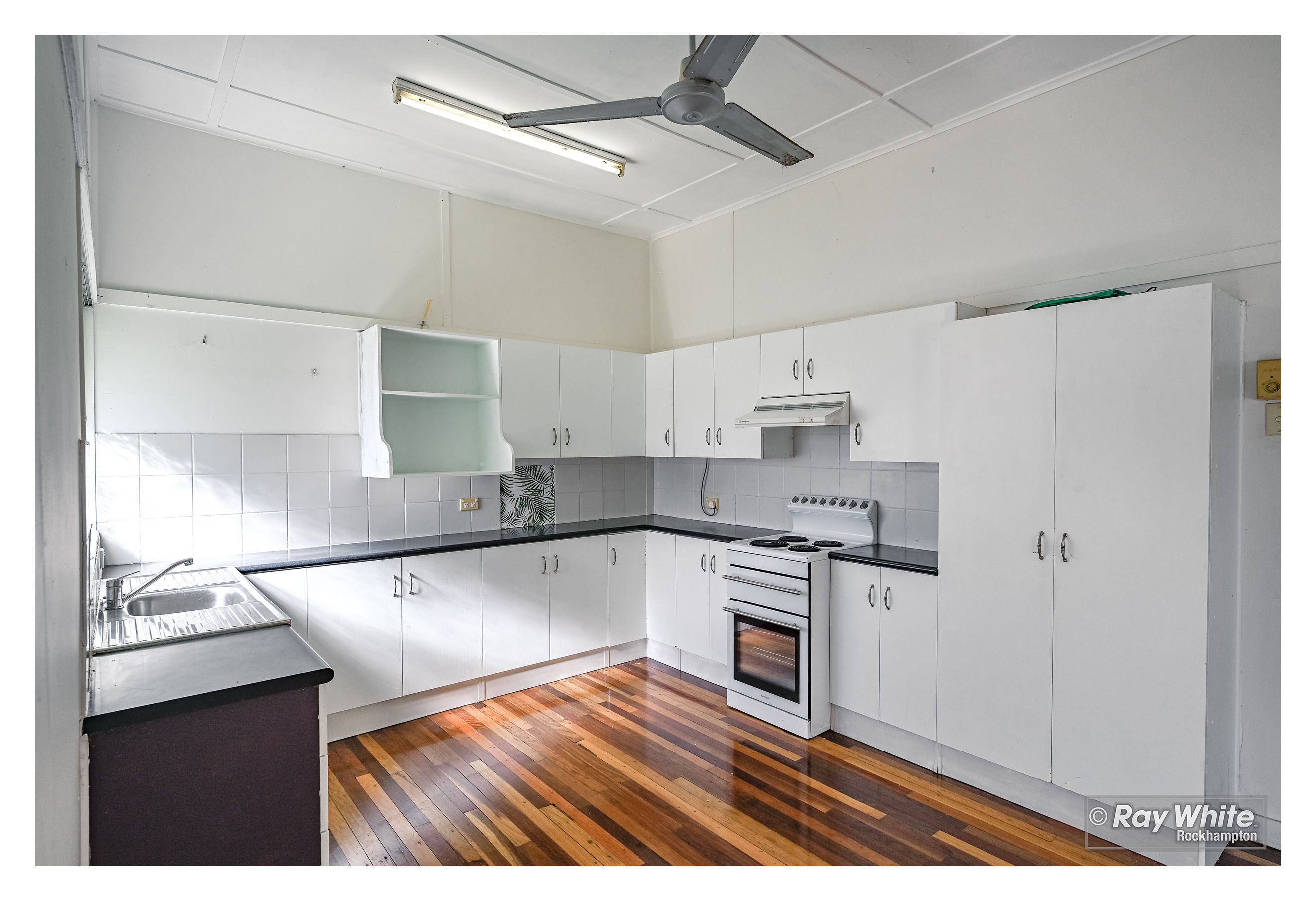 147 Stamford Street, Berserker, QLD 4701