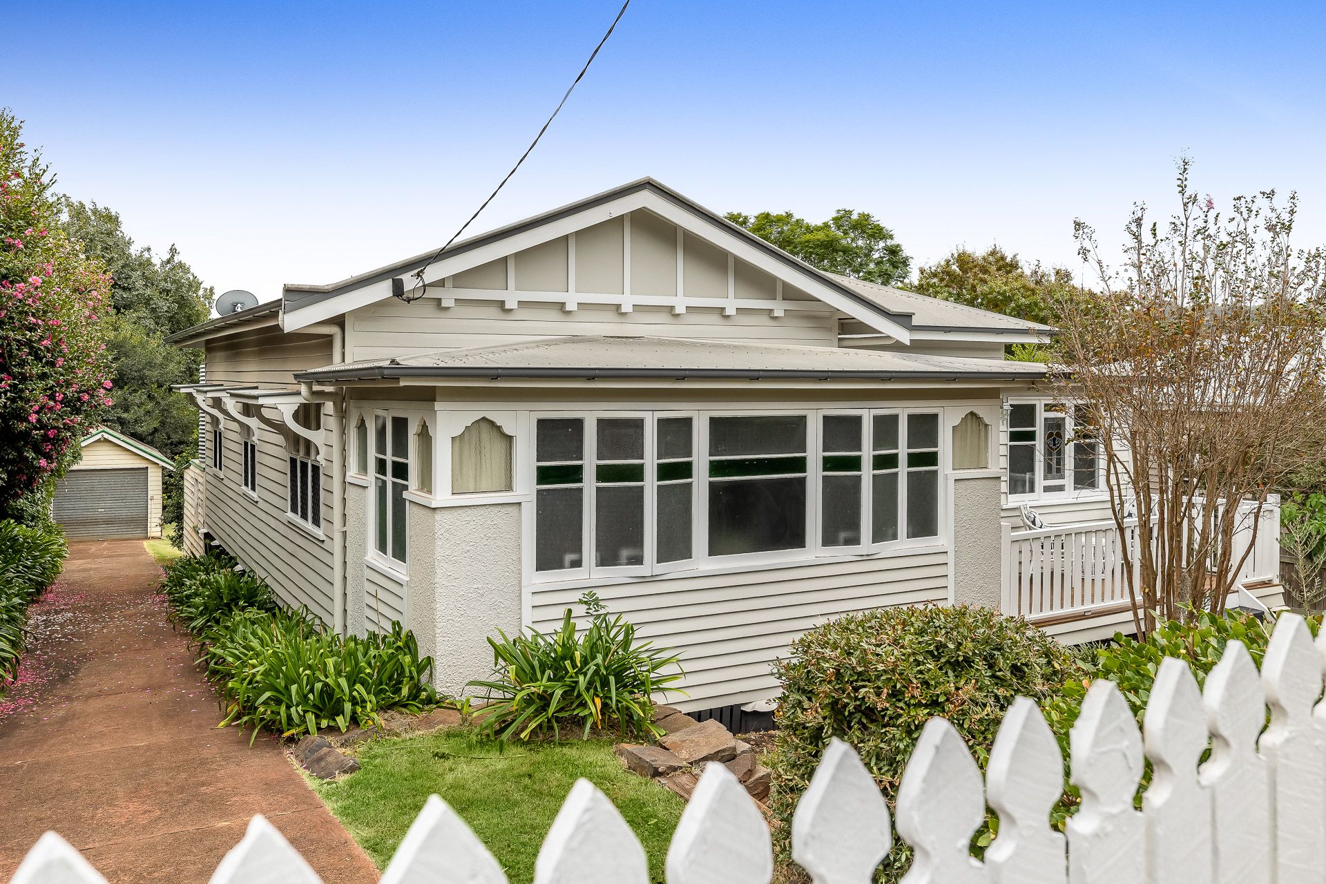 9 Christmas Street, North Toowoomba, QLD 4350
