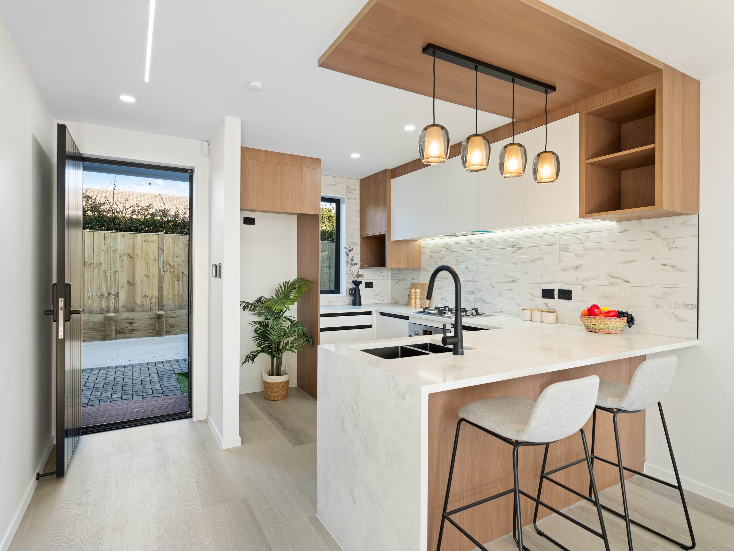 2/88 Wallace Road, Papatoetoe, Manukau City