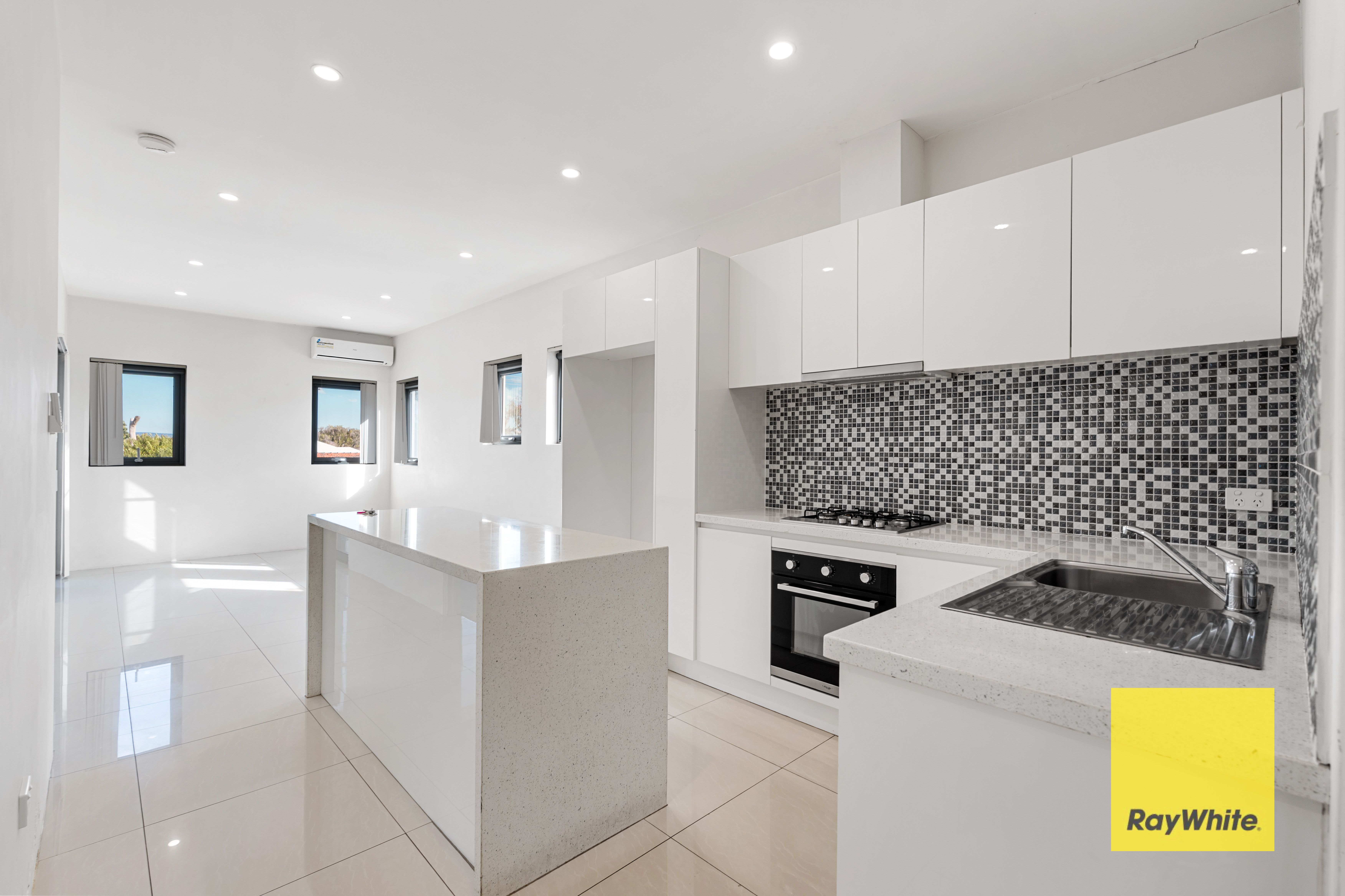 7/43 Yale Road, Thornlie, WA 6108