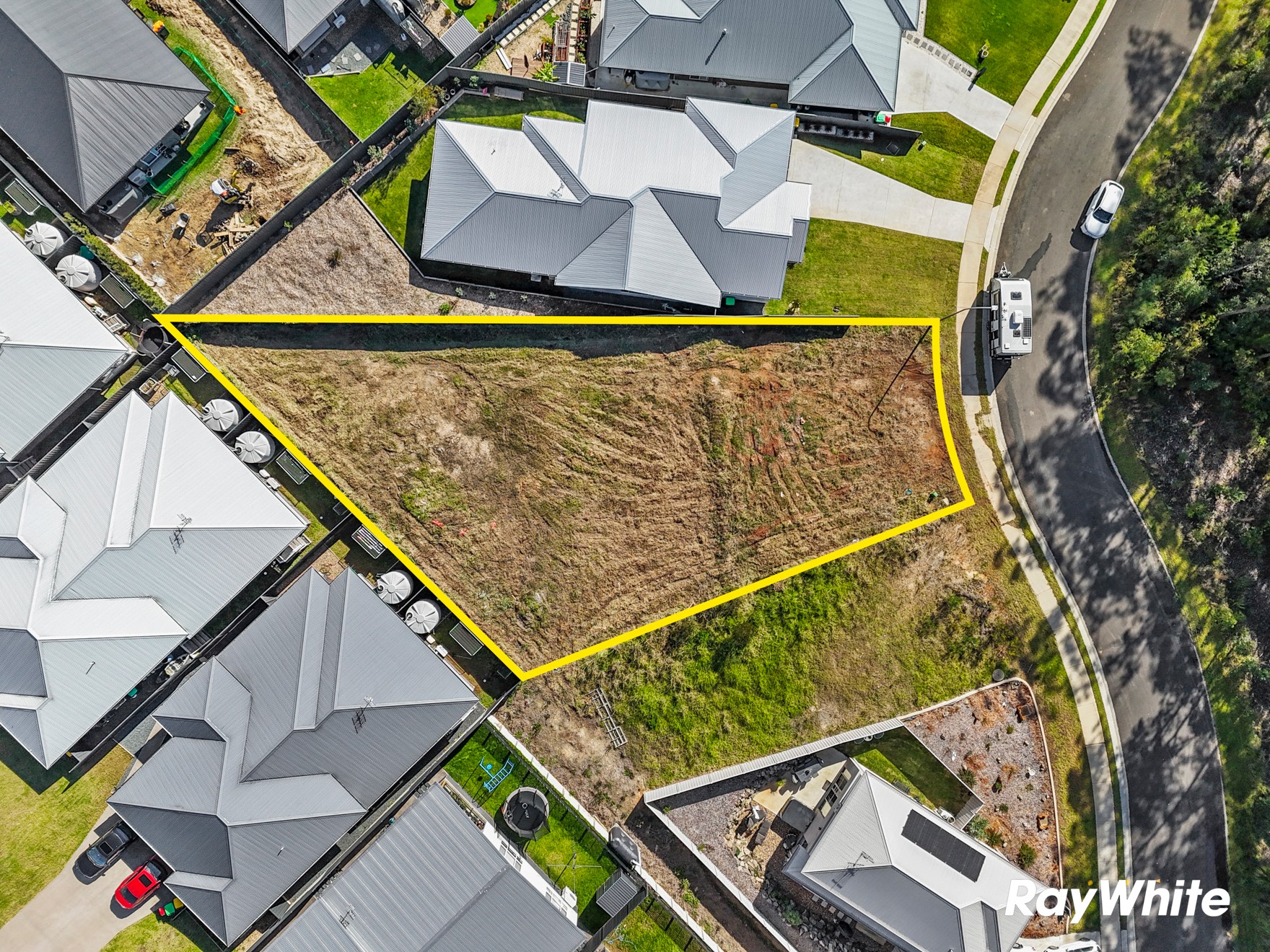 10 Tench Street, Sunshine Bay, NSW 2536