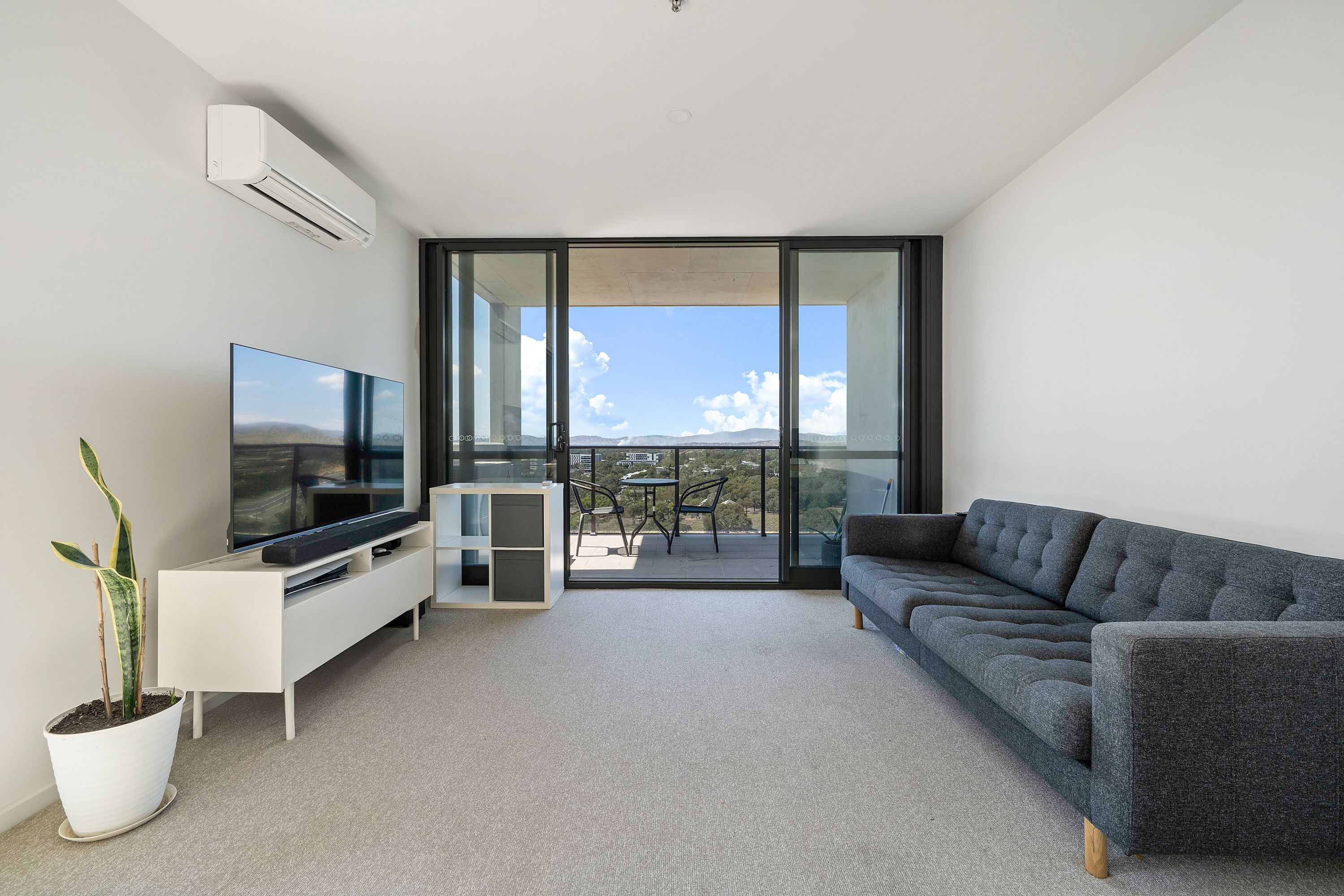 2211/120 Eastern Valley Way, Belconnen, ACT 2617