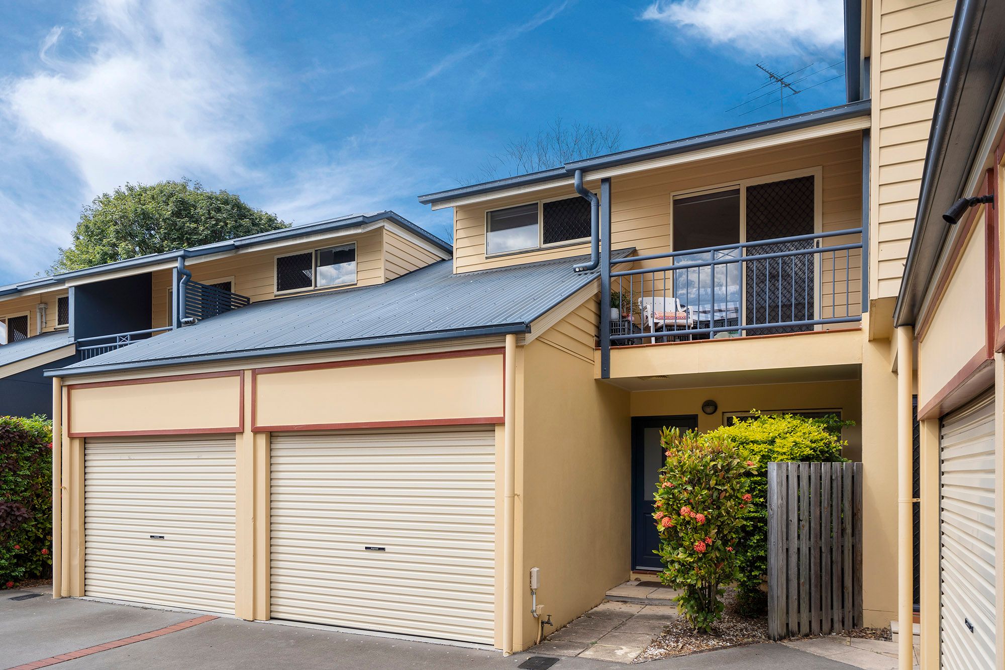 24 Brisbane Street, St Lucia QLD 4067