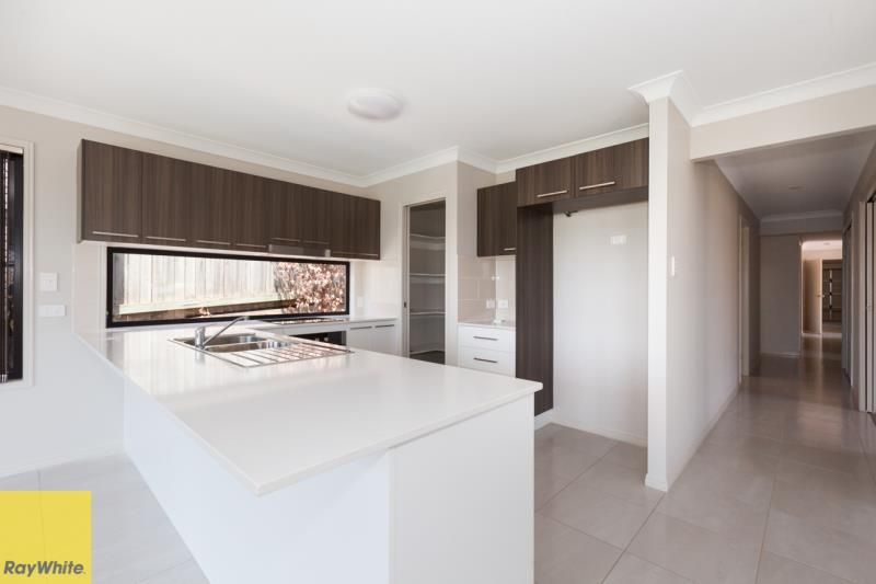 23 Albert Street, Ormiston, QLD 4160