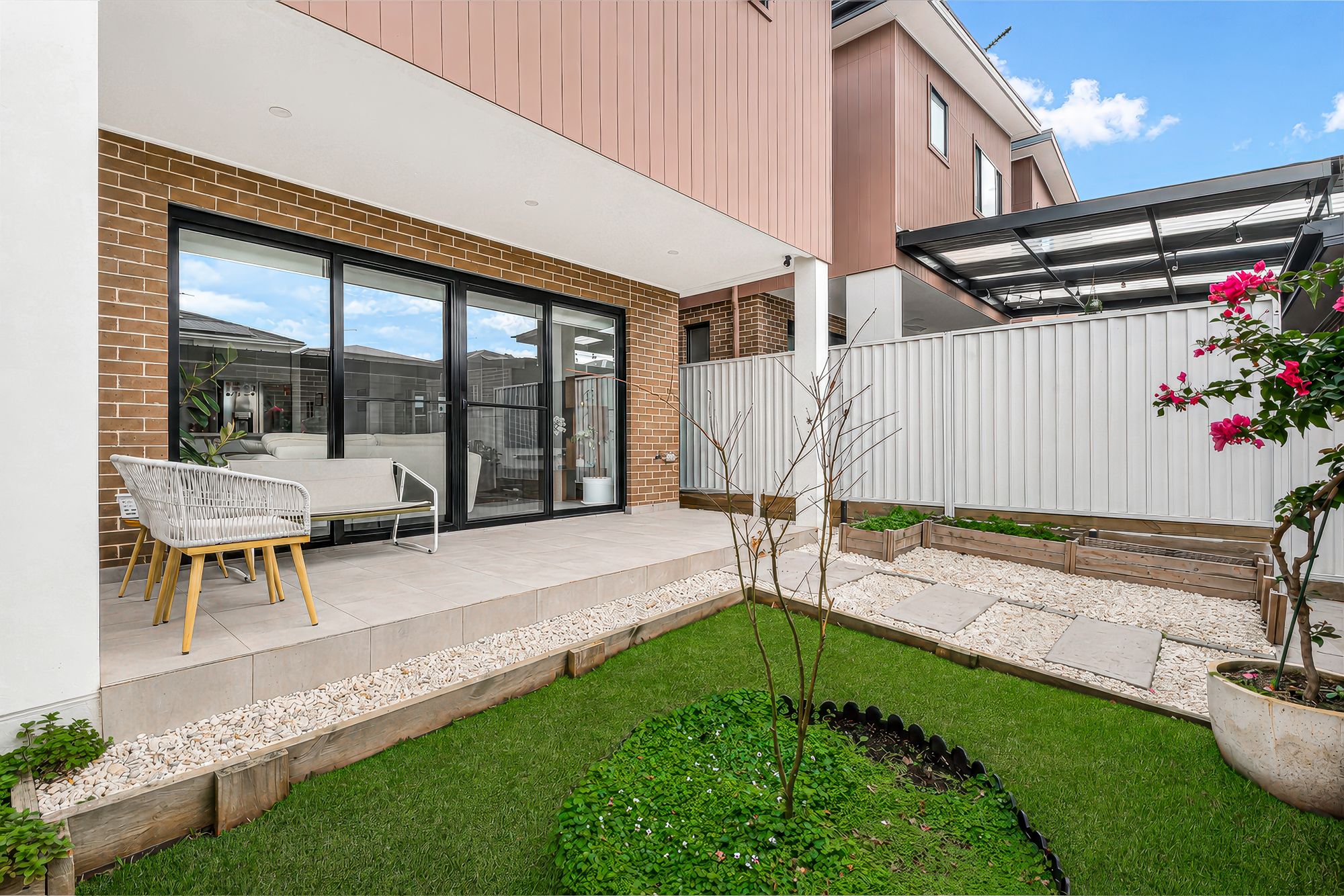 31 Aquila Street — photo 14 of 18